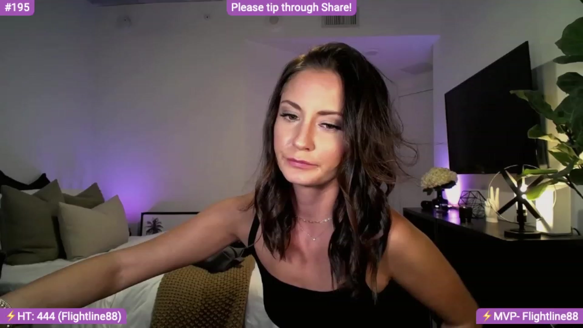 Gallery image thumbnail from AlanaWylde's myfreecams stream on, 12/02/2023, 23:29 image 9 of 20