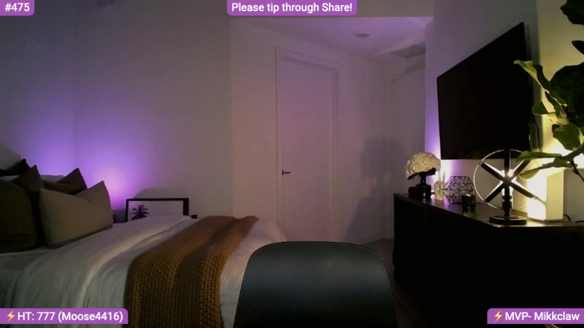 Gallery image thumbnail from AlanaWylde's myfreecams stream on, 12/06/2023, 05:20 image 15 of 20