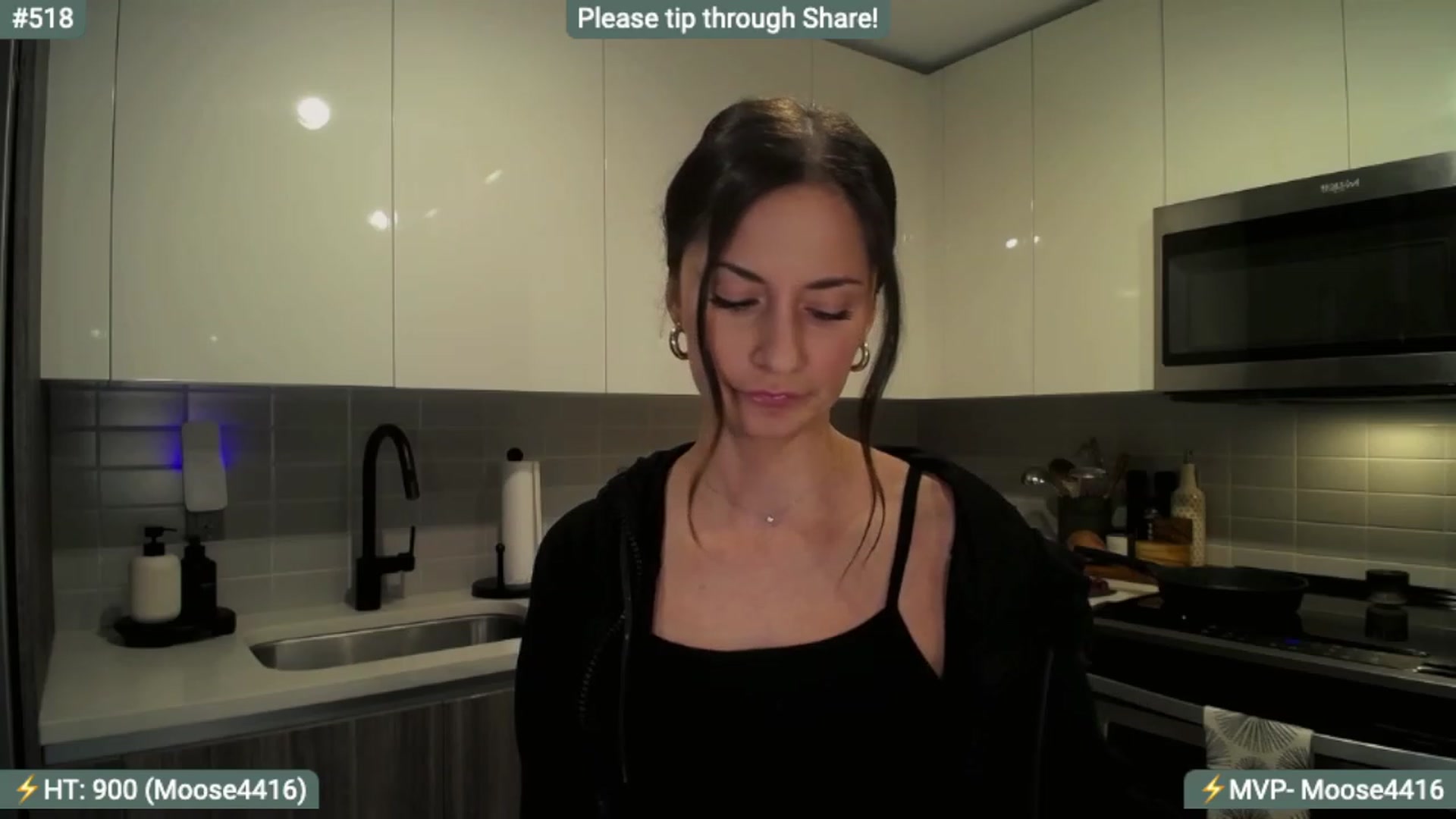 Gallery image thumbnail from AlanaWylde's myfreecams stream on, 12/07/2023, 24:39 image 18 of 20