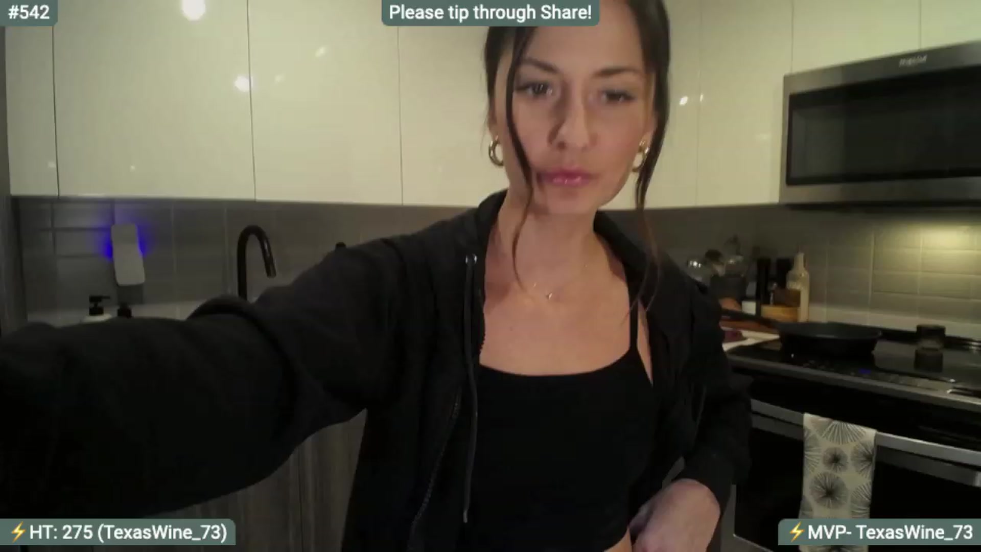 Gallery image thumbnail from AlanaWylde's myfreecams stream on, 12/07/2023, 24:39 image 1 of 20