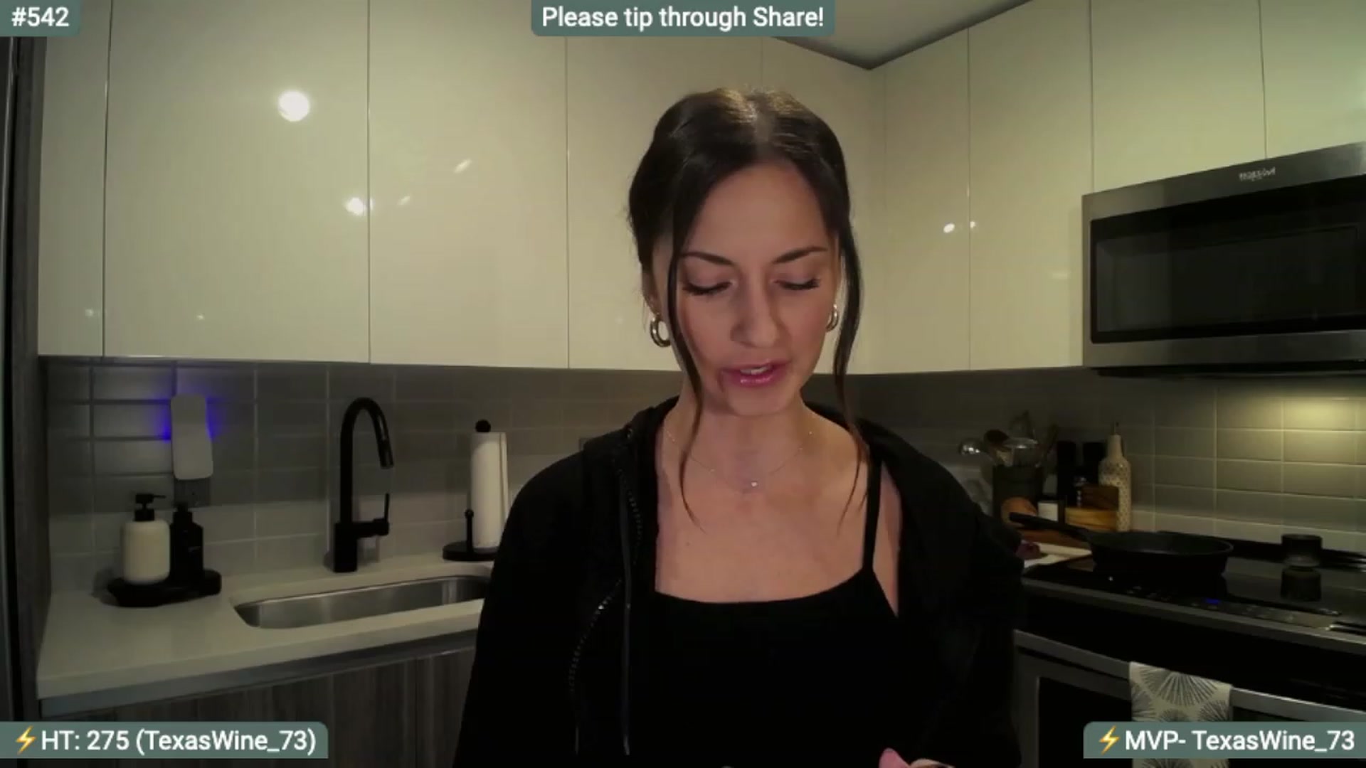 Gallery image thumbnail from AlanaWylde's myfreecams stream on, 12/07/2023, 24:39 image 11 of 20