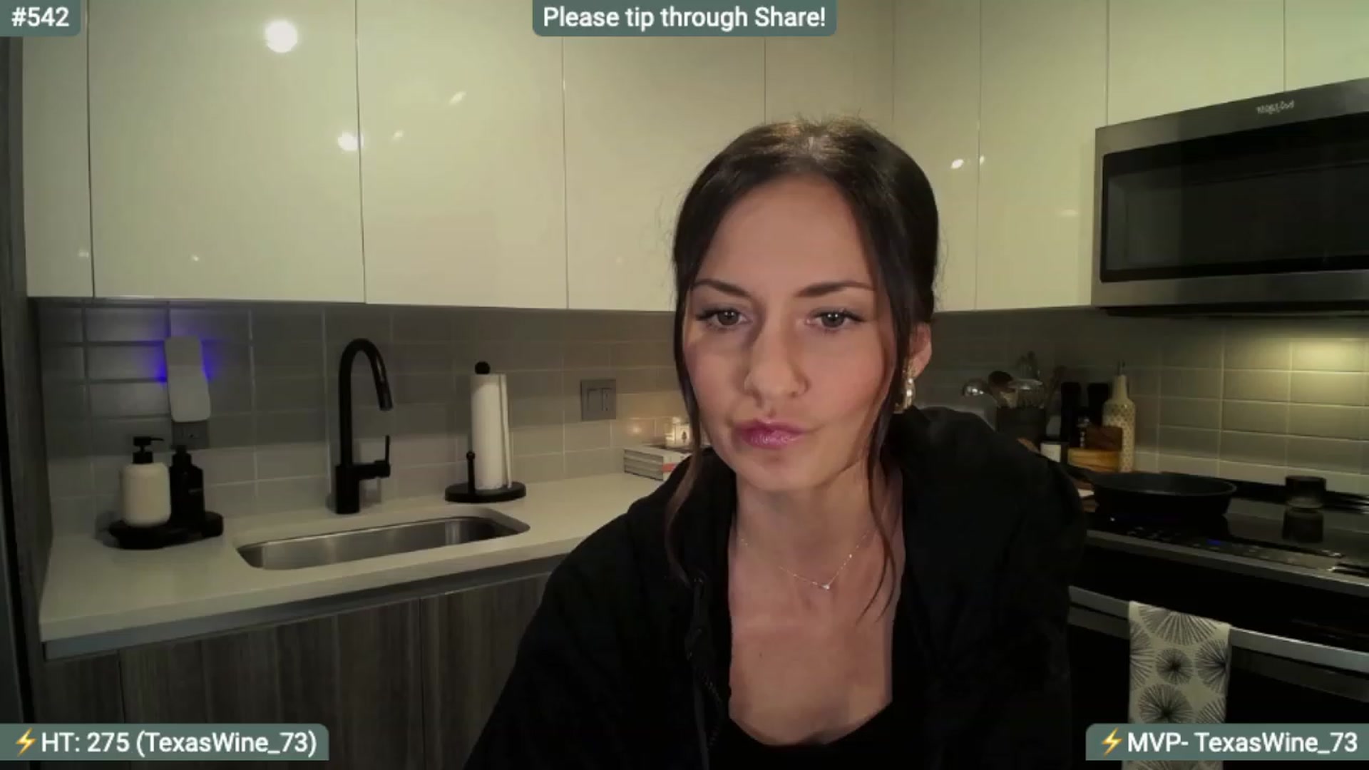 Gallery image thumbnail from AlanaWylde's myfreecams stream on, 12/07/2023, 24:39 image 2 of 20
