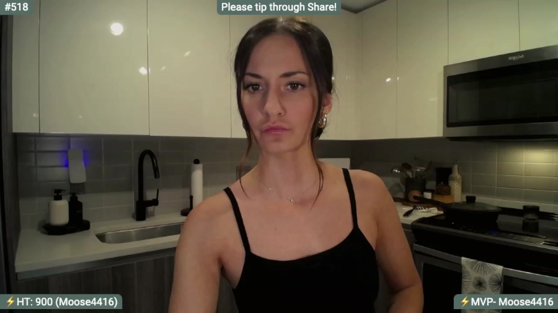 Gallery image thumbnail from AlanaWylde's myfreecams stream on, 12/07/2023, 01:34 image 2 of 20