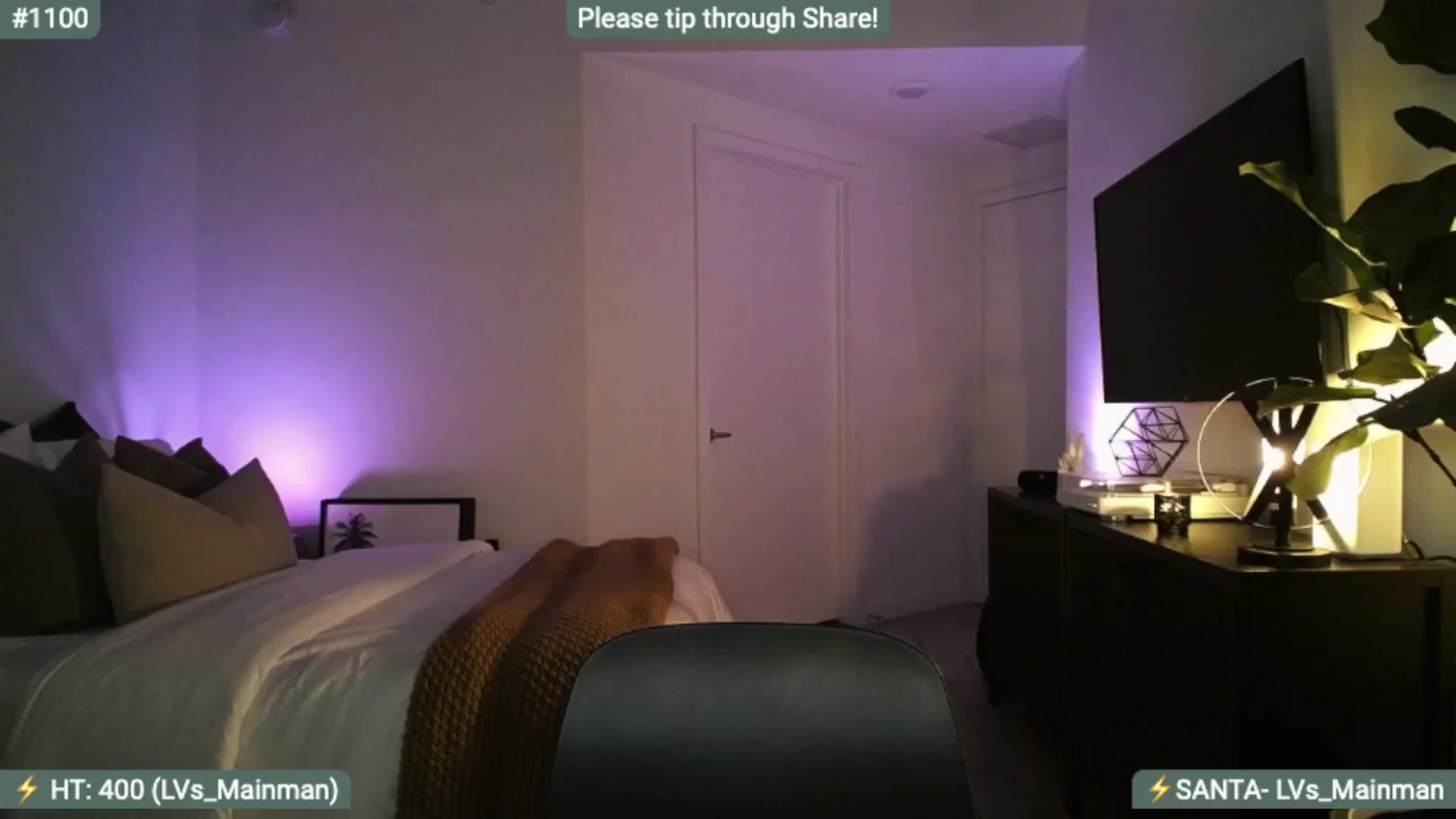 Gallery image thumbnail from AlanaWylde's myfreecams stream on, 12/20/2023, 03:52 image 6 of 20