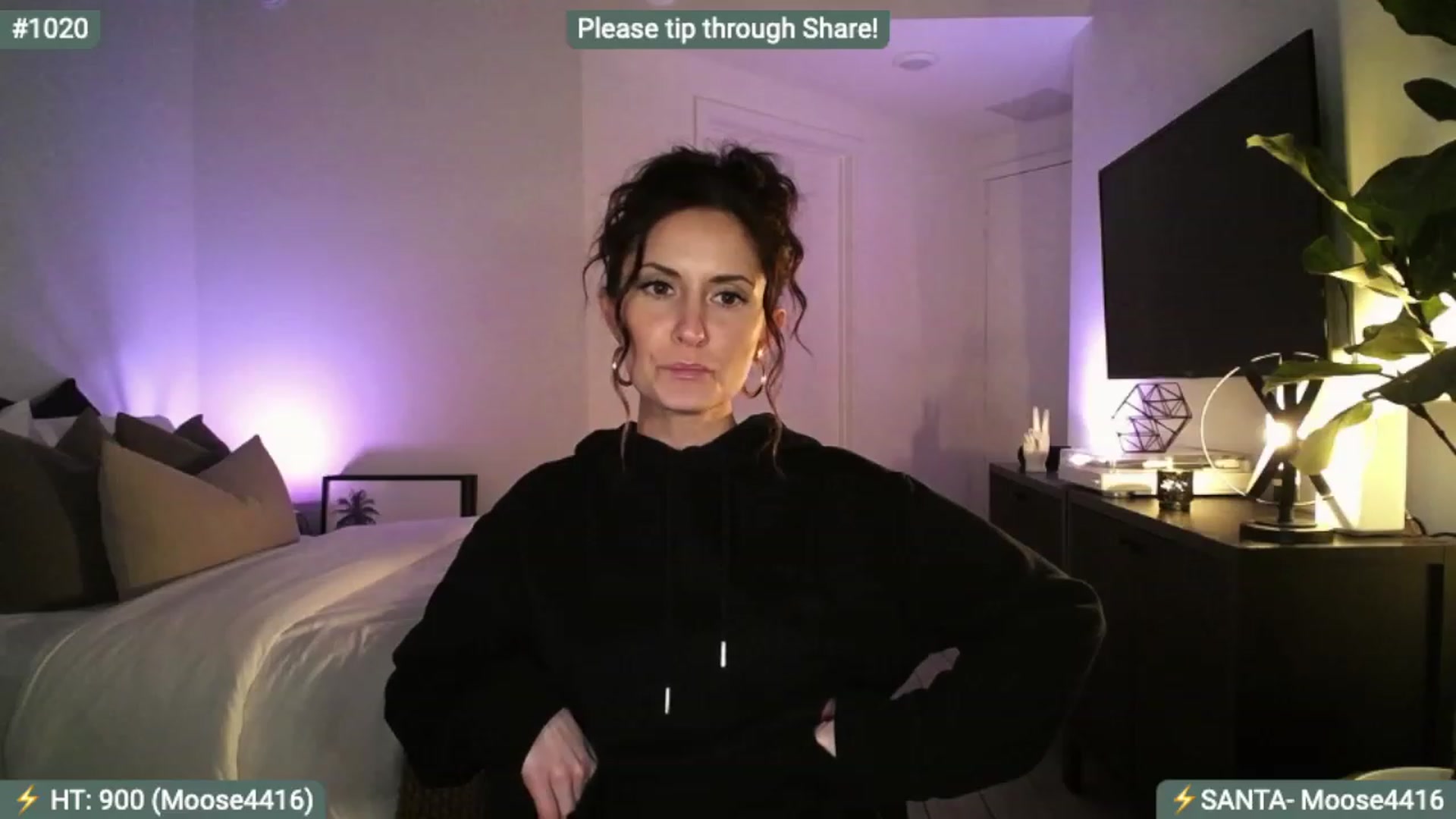 Gallery image thumbnail from AlanaWylde's myfreecams stream on, 12/20/2023, 04:48 image 18 of 20