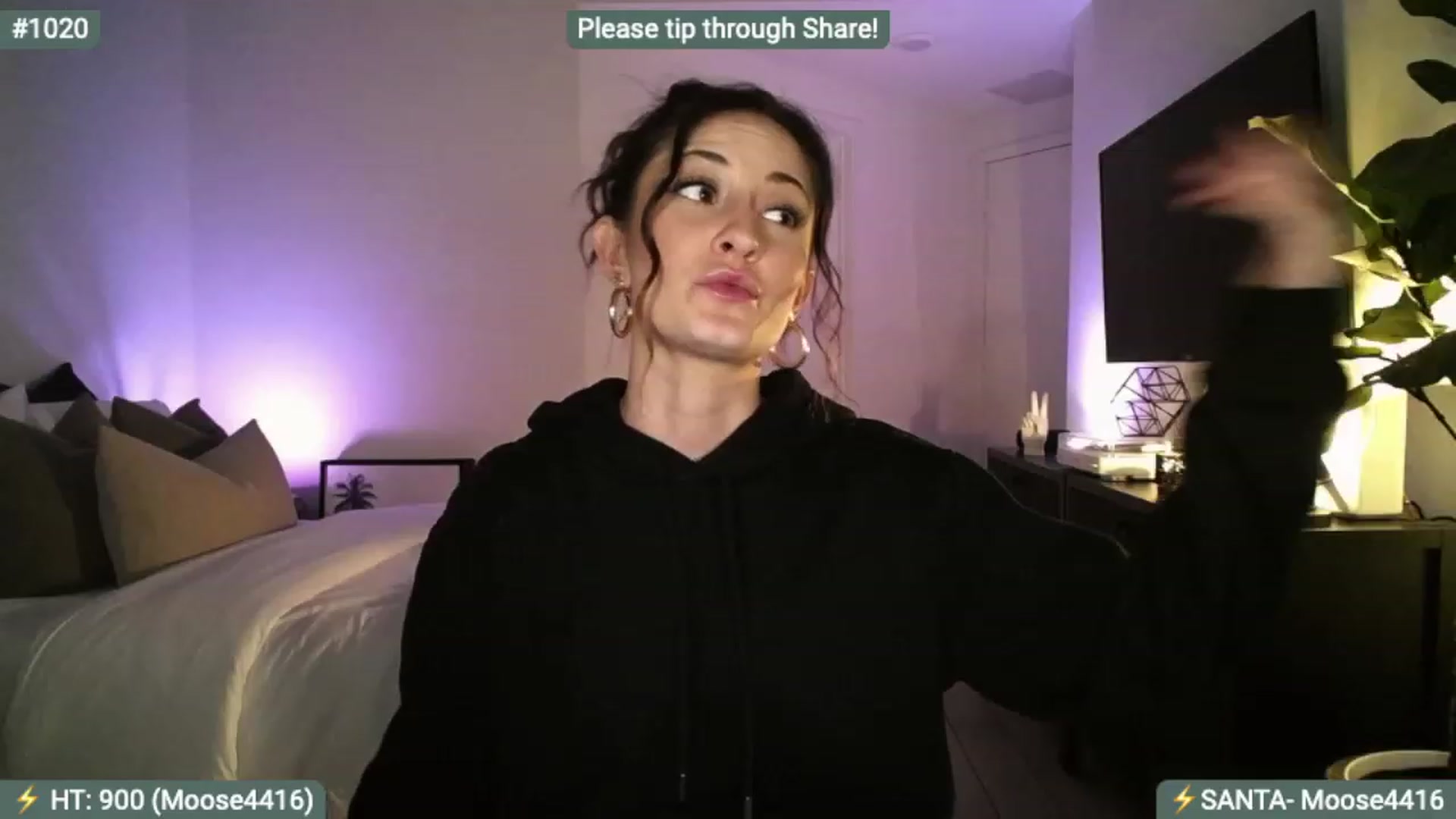 Gallery image thumbnail from AlanaWylde's myfreecams stream on, 12/20/2023, 04:48 image 9 of 20
