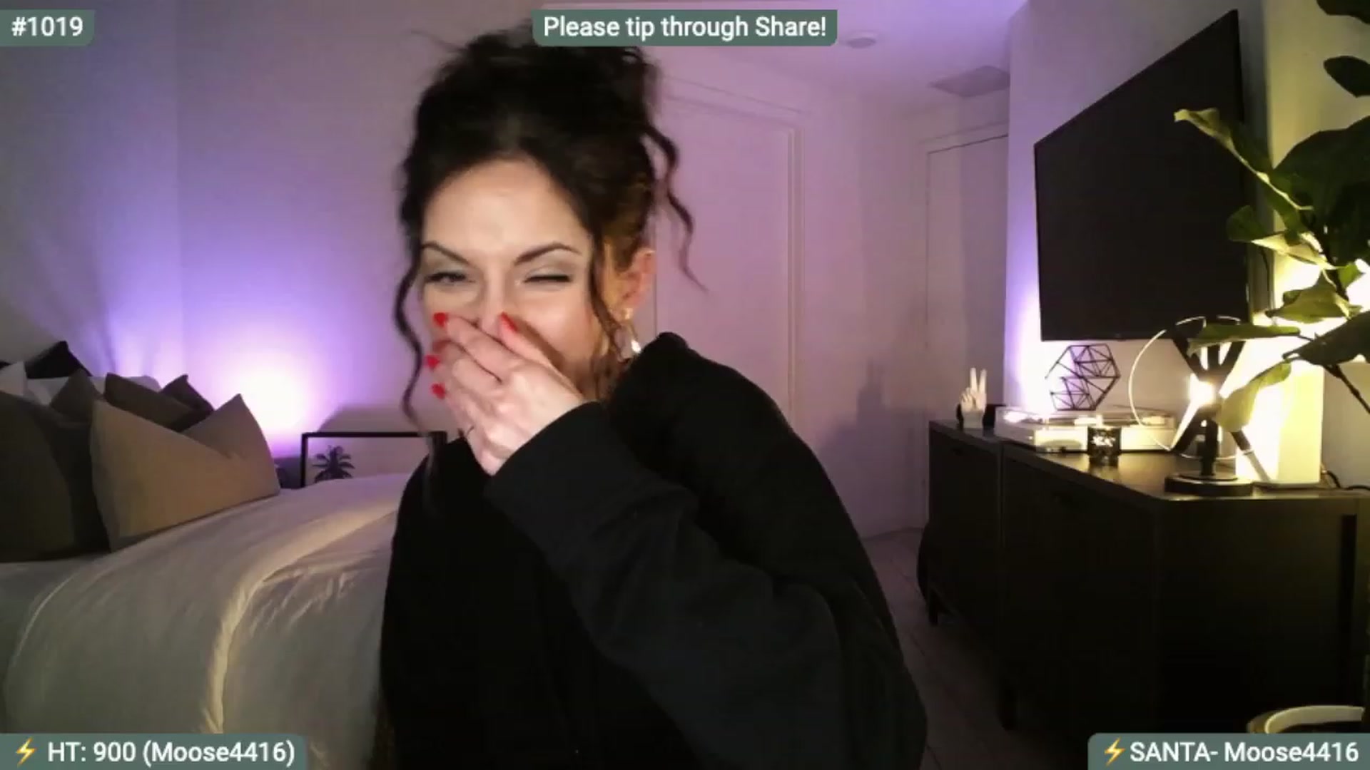 Gallery image thumbnail from AlanaWylde's myfreecams stream on, 12/20/2023, 04:48 image 8 of 20