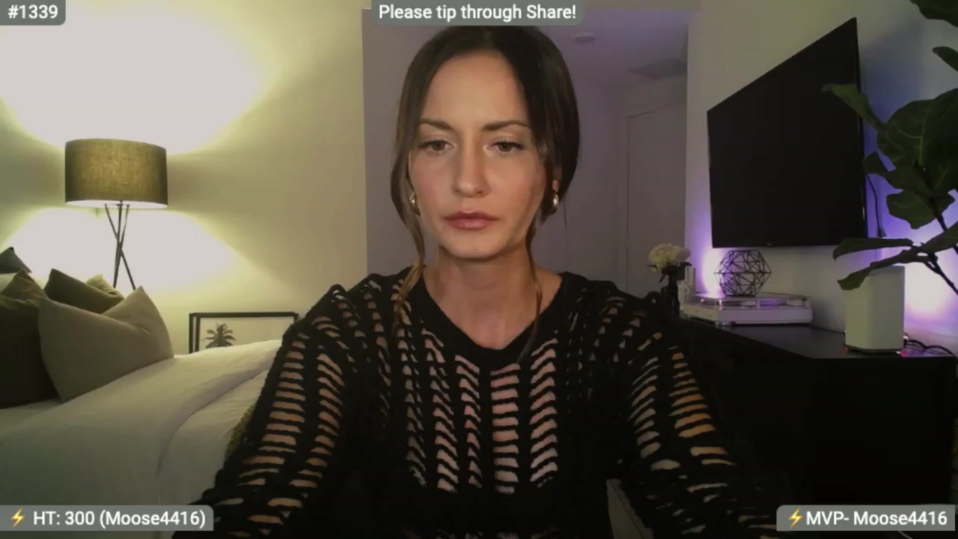 Gallery image thumbnail from AlanaWylde's myfreecams stream on, 12/28/2023, 03:41 image 9 of 20