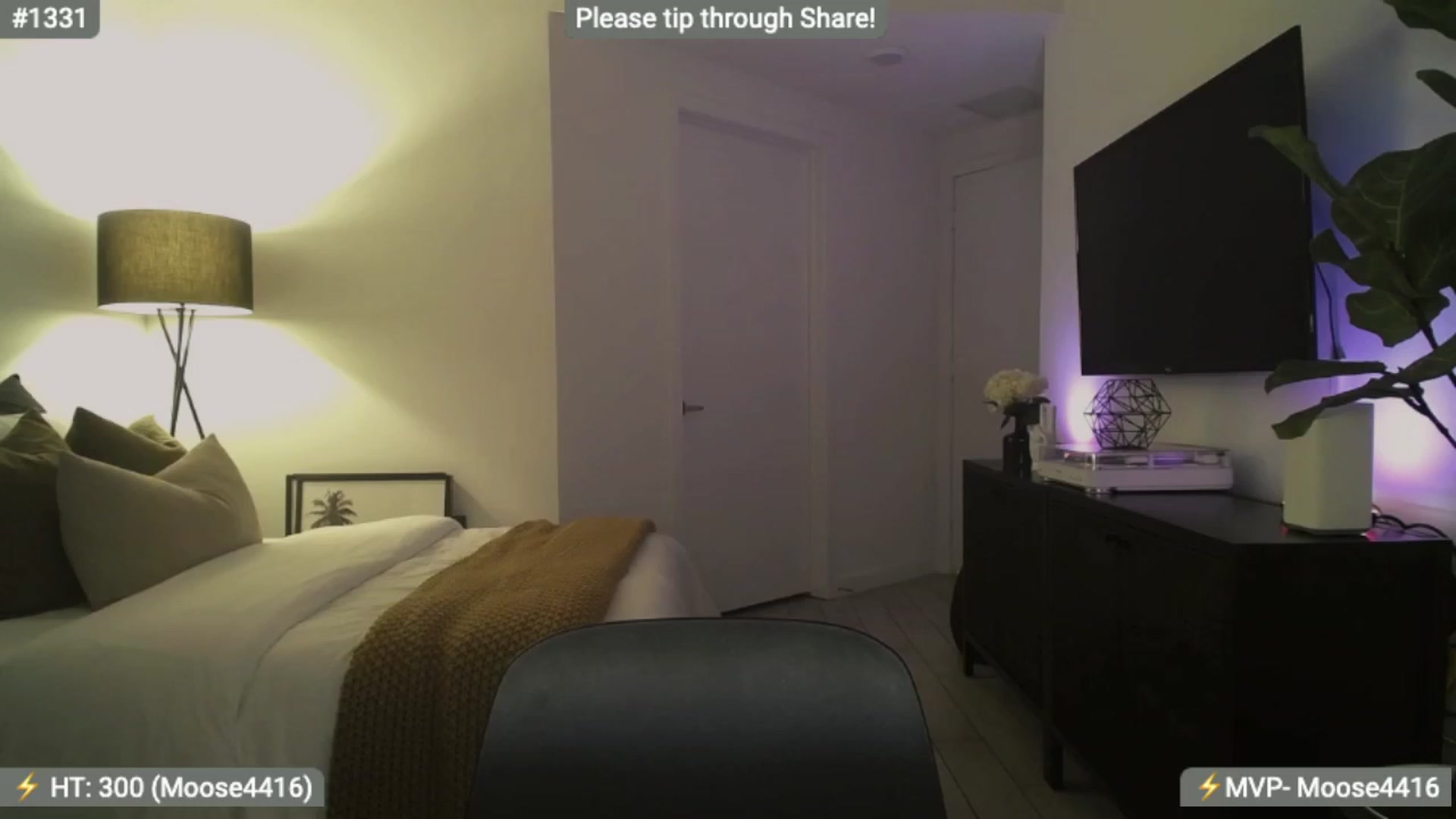 Gallery image thumbnail from AlanaWylde's myfreecams stream on, 12/28/2023, 03:41 image 11 of 20