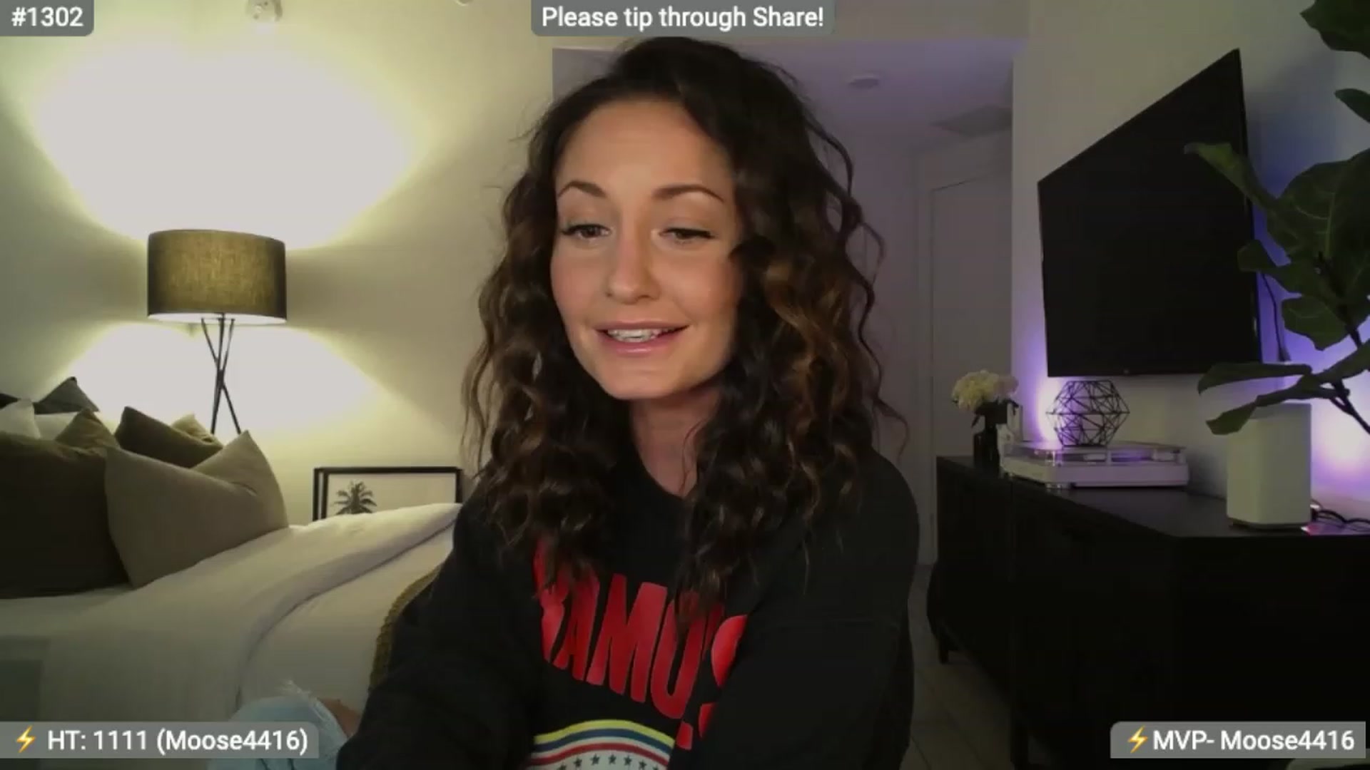 Gallery image thumbnail from AlanaWylde's myfreecams stream on, 12/29/2023, 02:11 image 11 of 20