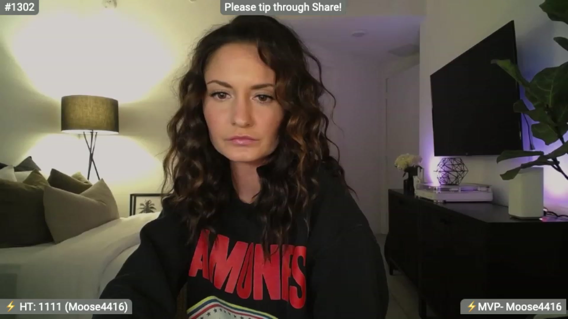Gallery image thumbnail from AlanaWylde's myfreecams stream on, 12/29/2023, 02:11 image 5 of 20