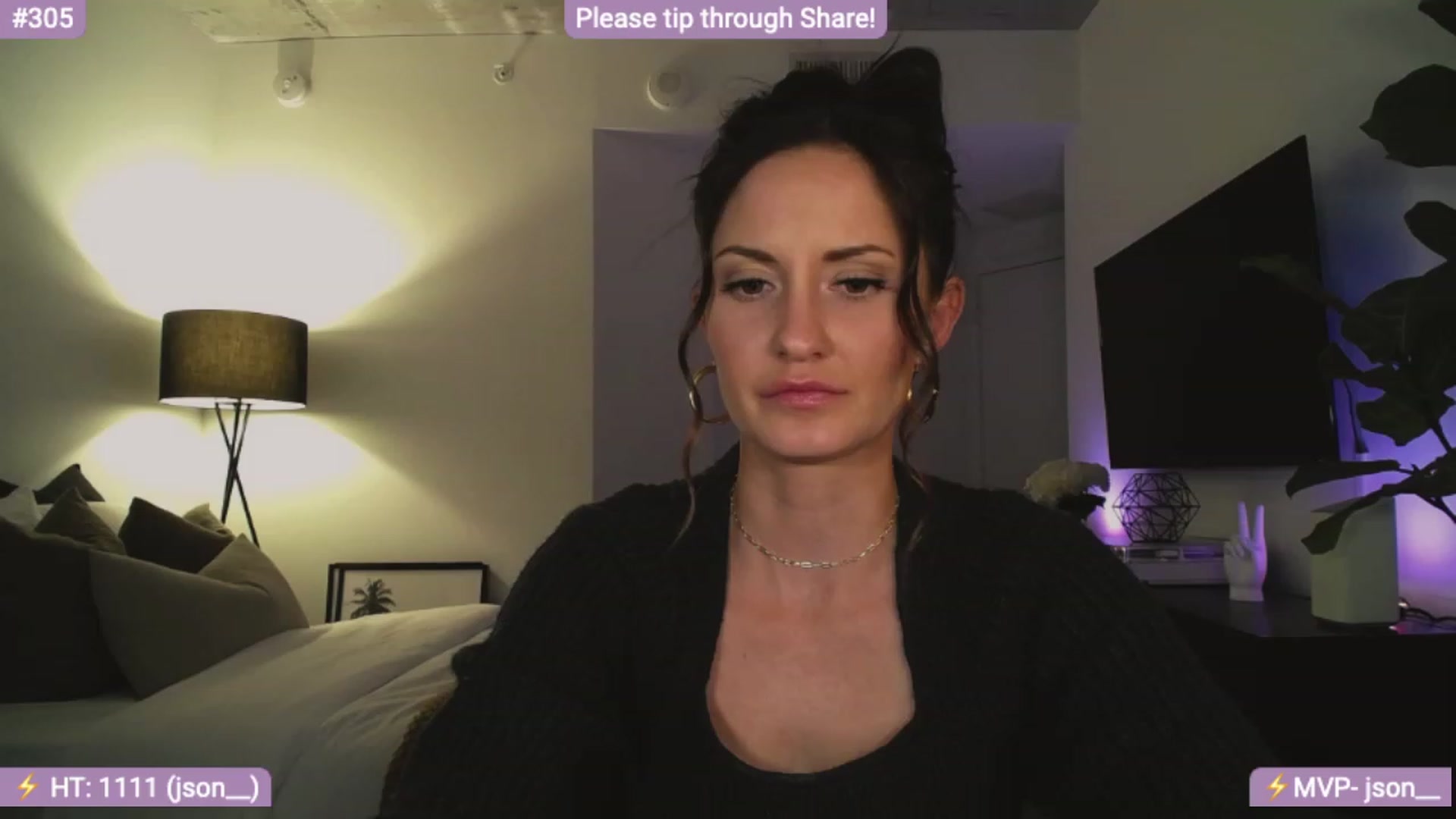 Gallery image thumbnail from AlanaWylde's myfreecams stream on, 01/03/2024, 05:40 image 19 of 20