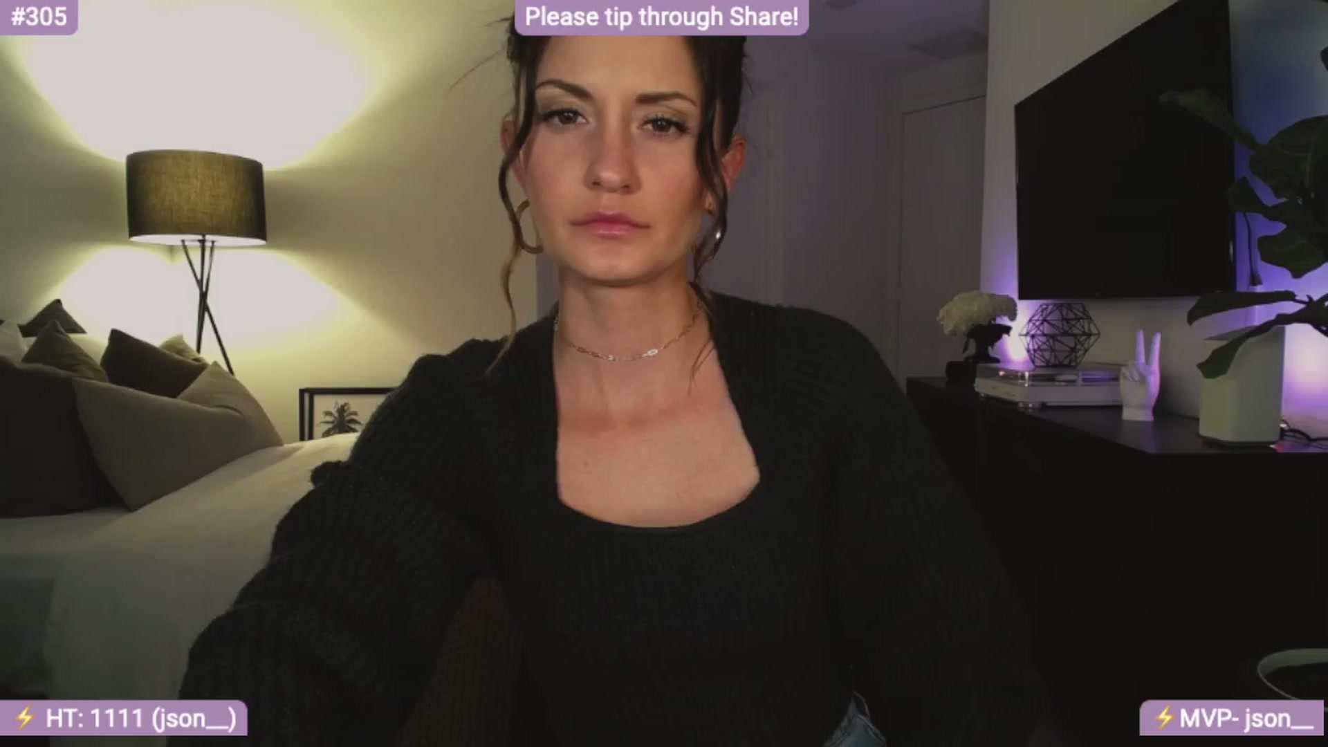 Gallery image thumbnail from AlanaWylde's myfreecams stream on, 01/03/2024, 05:40 image 18 of 20
