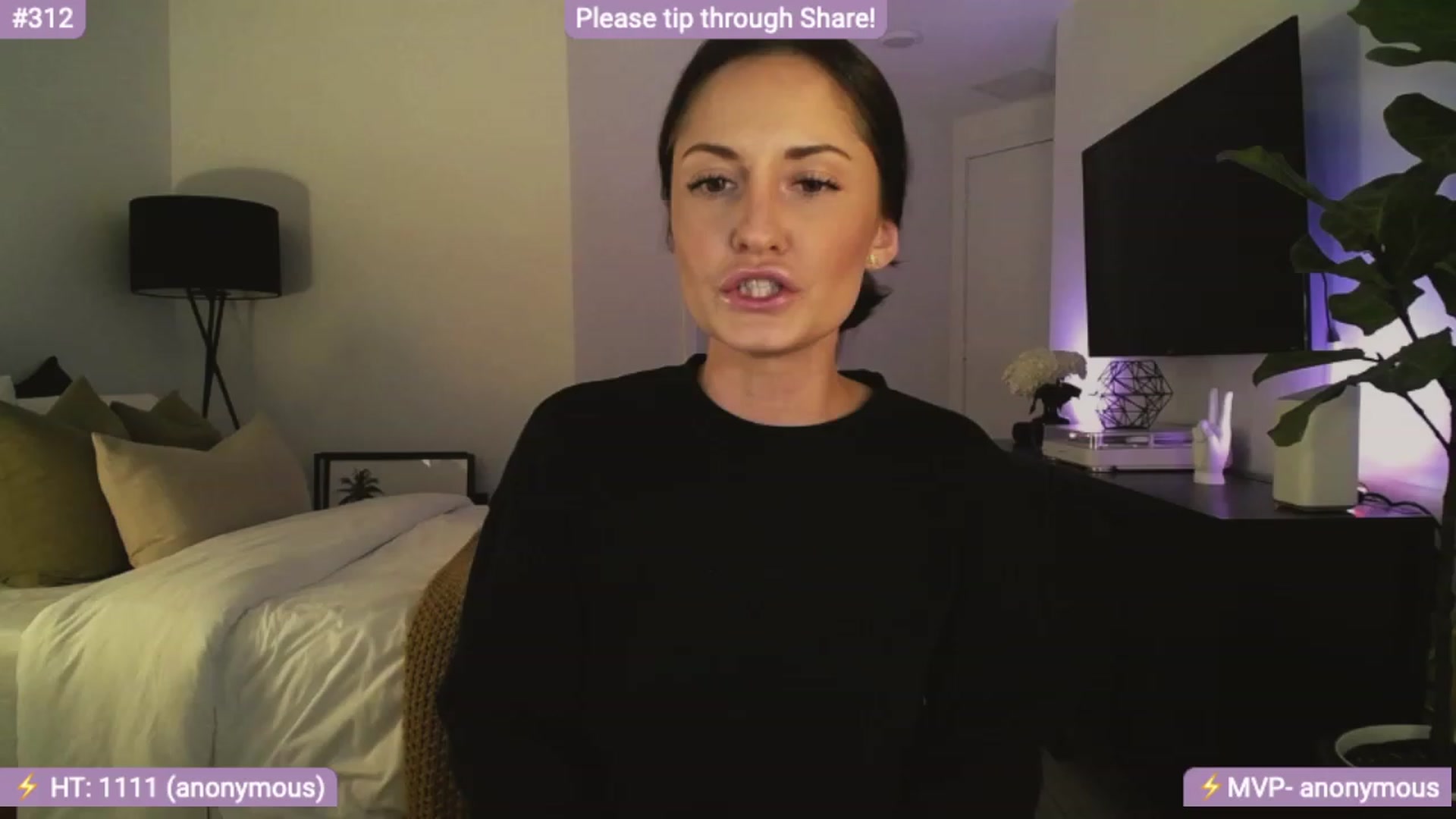 Gallery image thumbnail from AlanaWylde's myfreecams stream on, 01/04/2024, 05:04 image 15 of 20