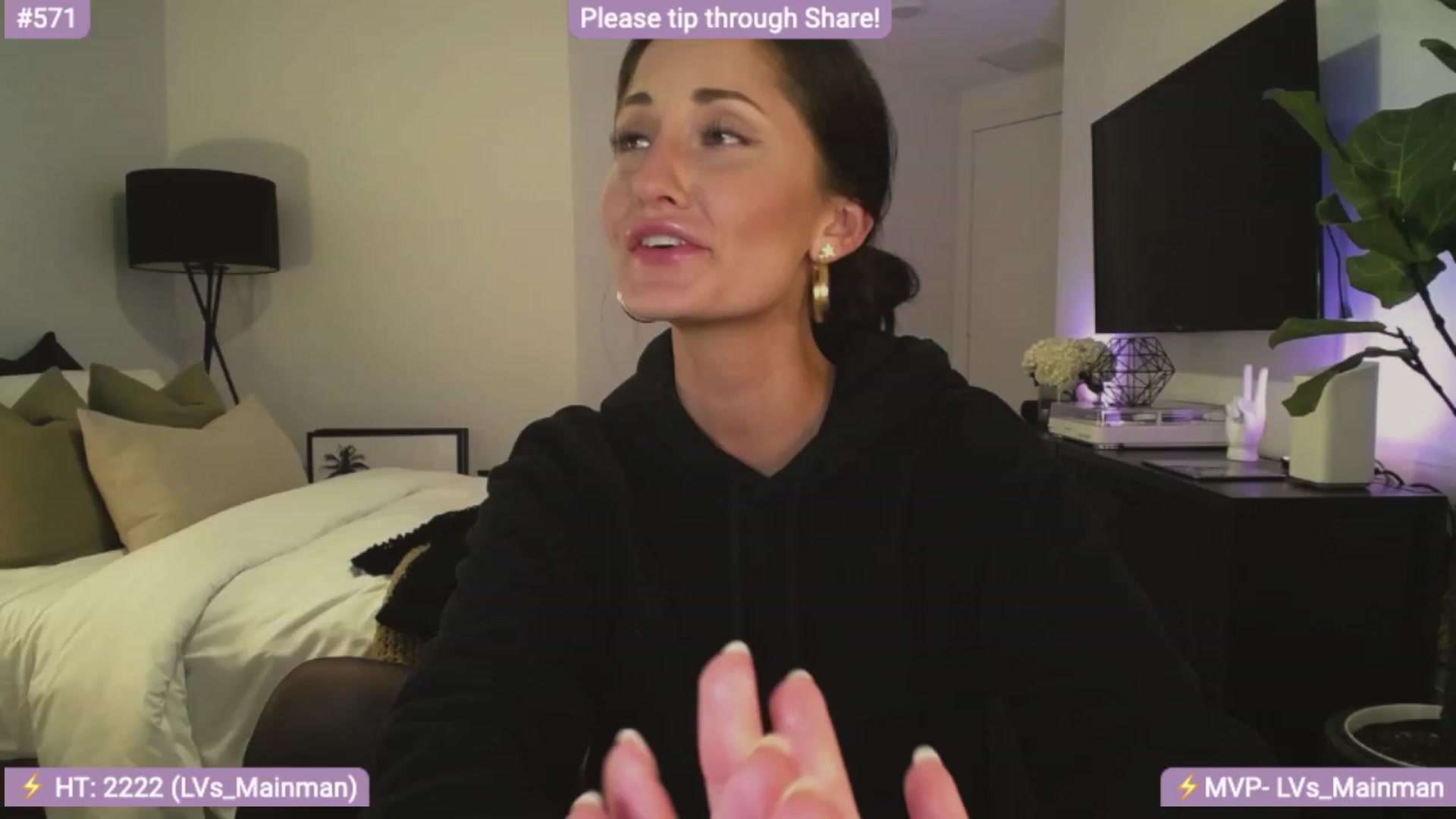 Gallery image thumbnail from AlanaWylde's myfreecams stream on, 01/10/2024, 06:00 image 18 of 20