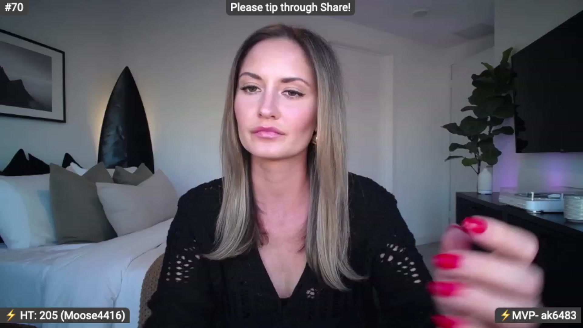 Gallery image thumbnail from AlanaWylde's myfreecams stream on, 02/06/2024, 23:03 image 12 of 20
