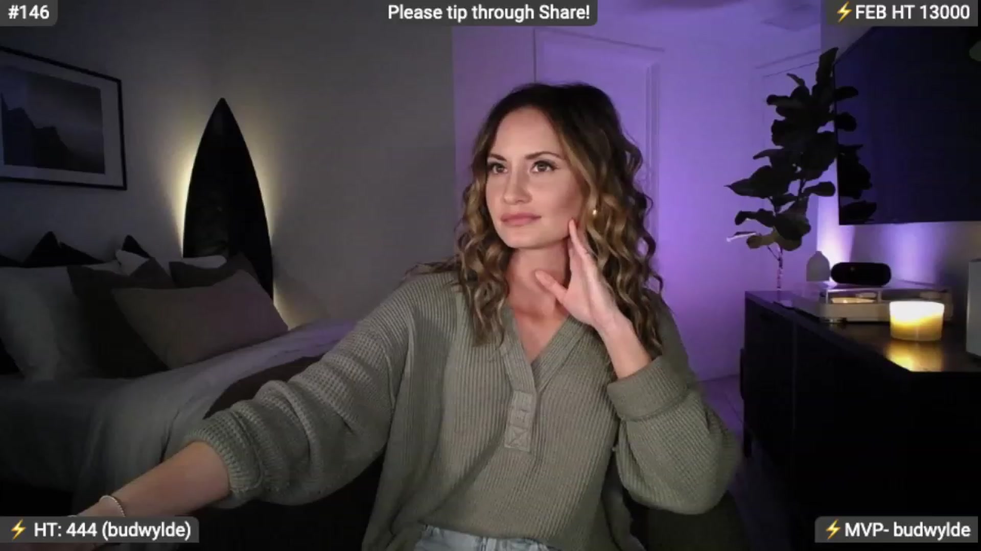 Gallery image thumbnail from AlanaWylde's myfreecams stream on, 02/10/2024, 03:52 image 12 of 20