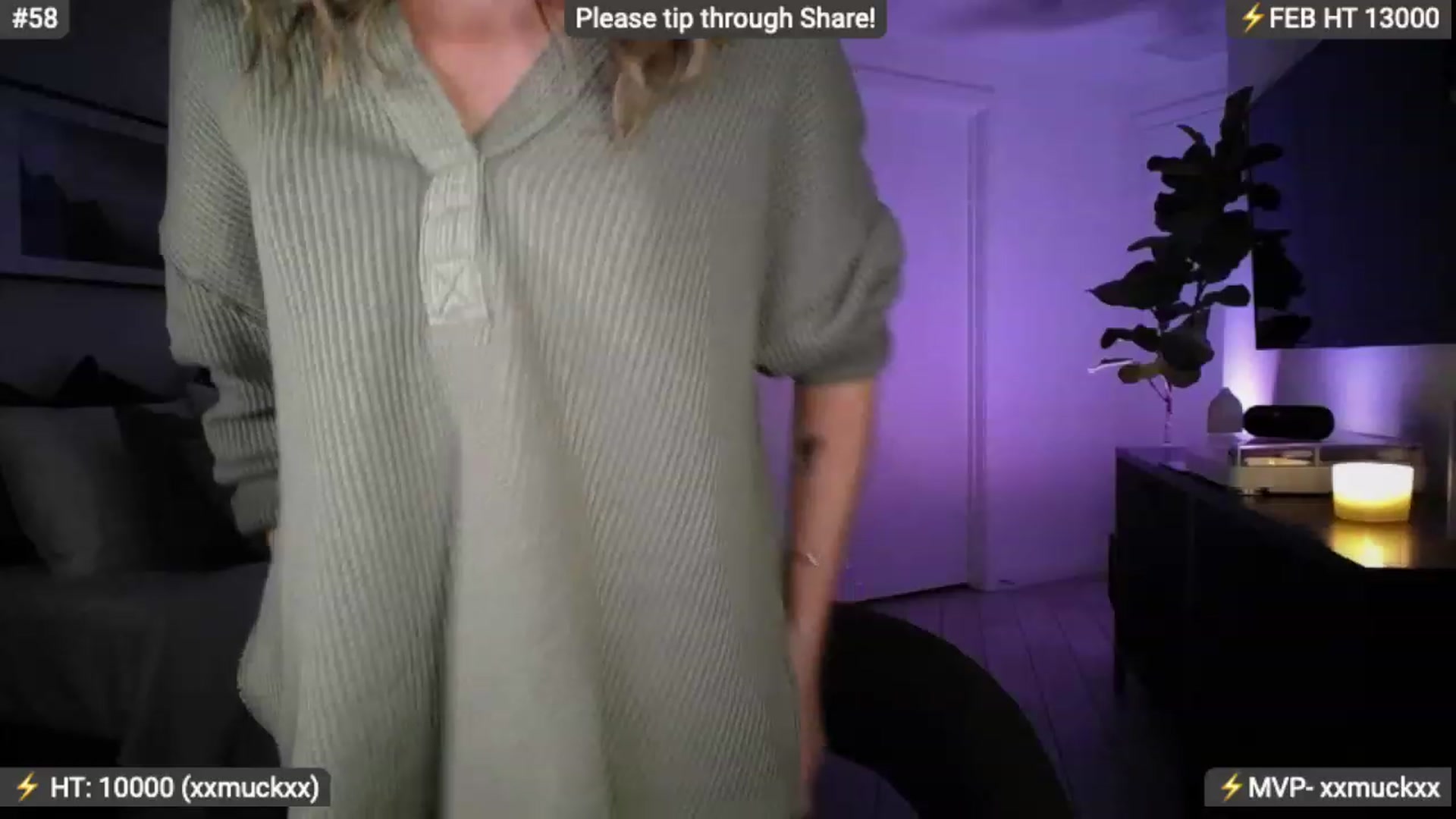 Gallery image thumbnail from AlanaWylde's myfreecams stream on, 02/10/2024, 08:42 image 18 of 20