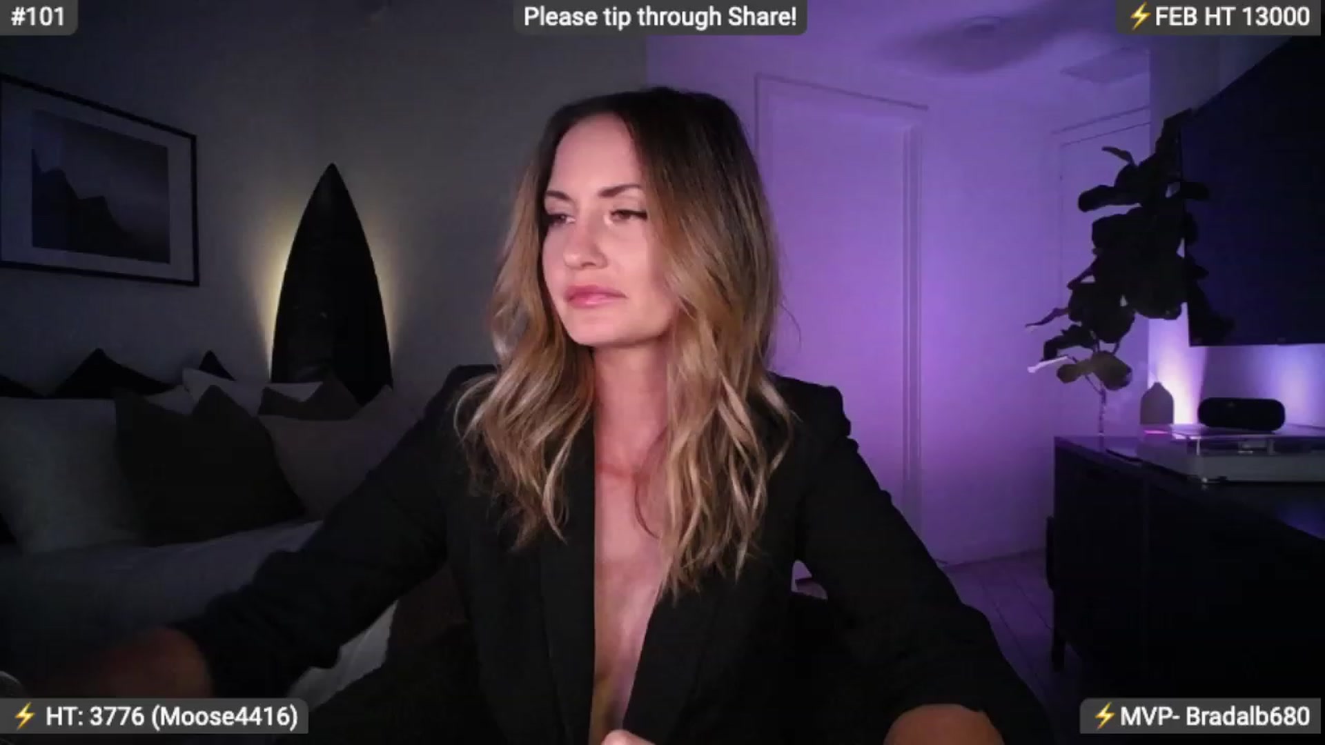 Gallery image thumbnail from AlanaWylde's myfreecams stream on, 02/17/2024, 04:39 image 12 of 20