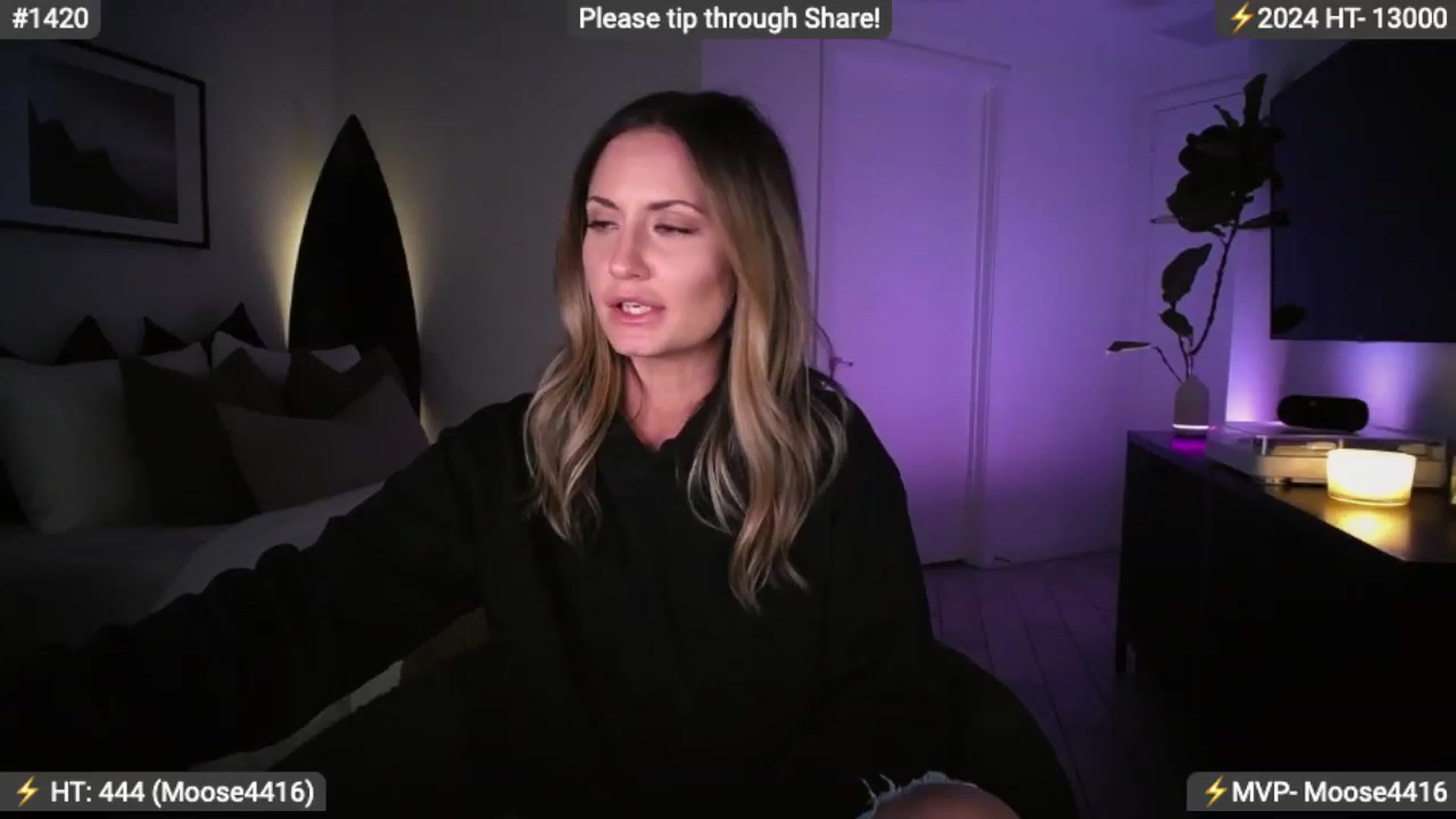 Gallery image thumbnail from AlanaWylde's myfreecams stream on, 03/13/2024, 02:49 image 13 of 20