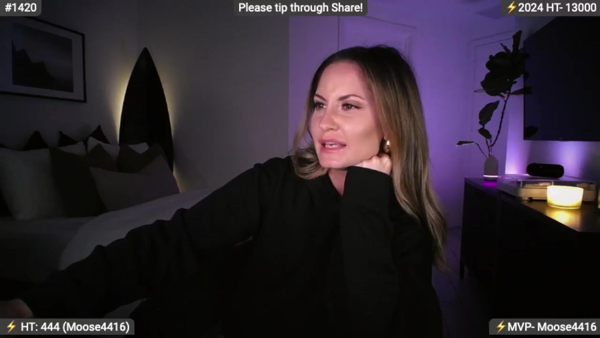 Gallery image thumbnail from AlanaWylde's myfreecams stream on, 03/13/2024, 02:49 image 10 of 20