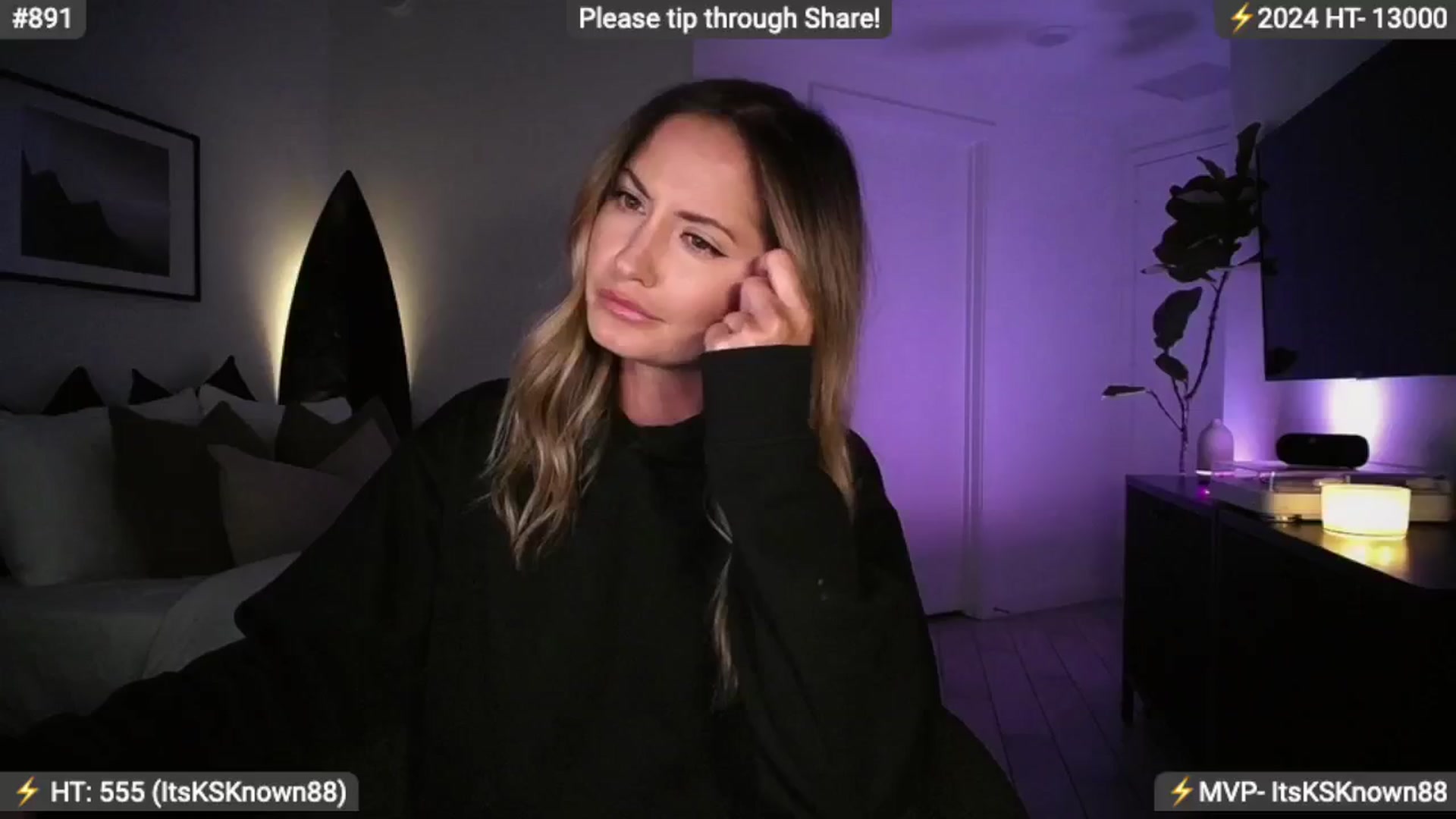 Gallery image thumbnail from AlanaWylde's myfreecams stream on, 03/23/2024, 03:06 image 12 of 20