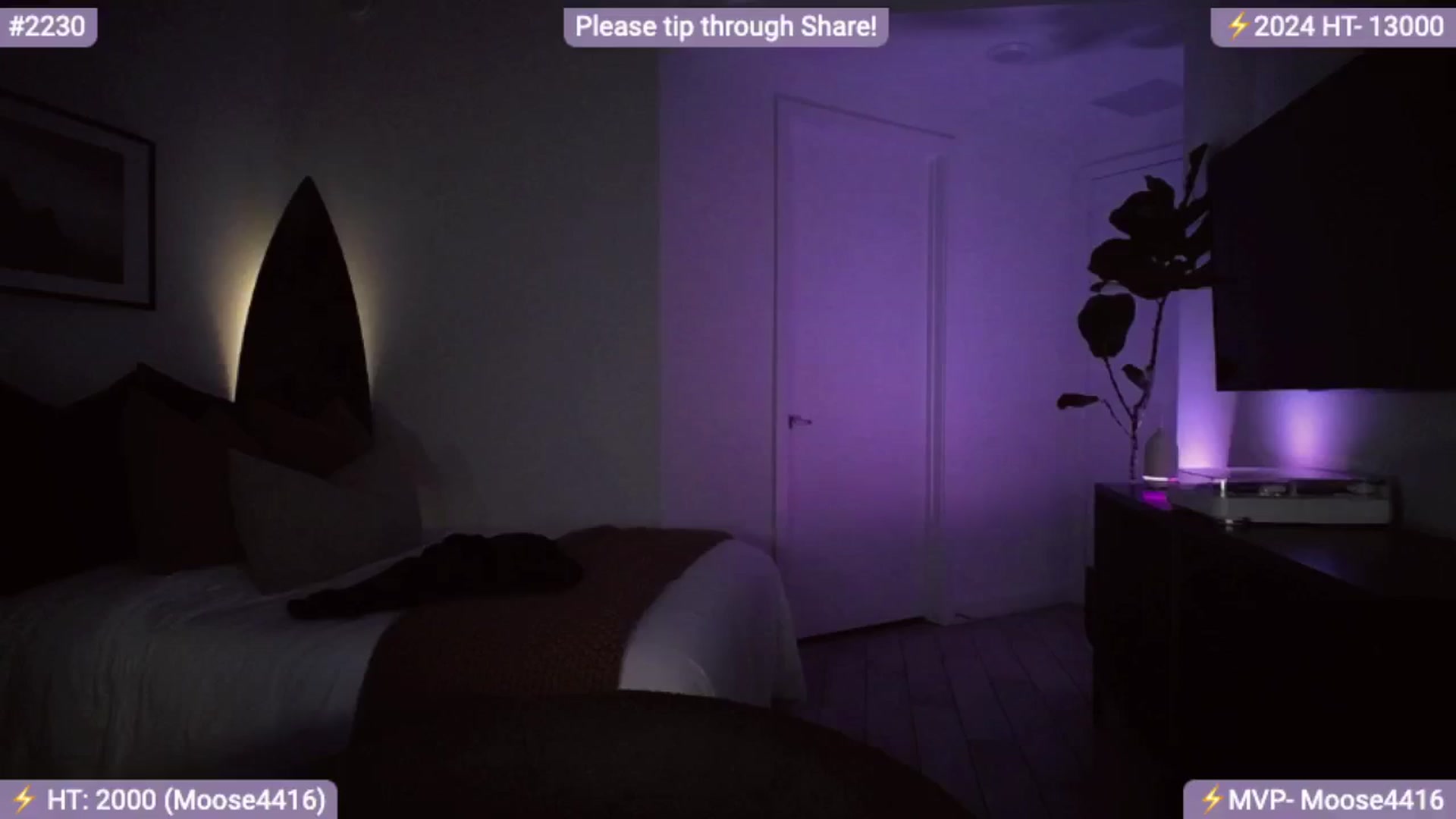 Gallery image thumbnail from AlanaWylde's myfreecams stream on, 04/30/2024, 01:52 image 1 of 20