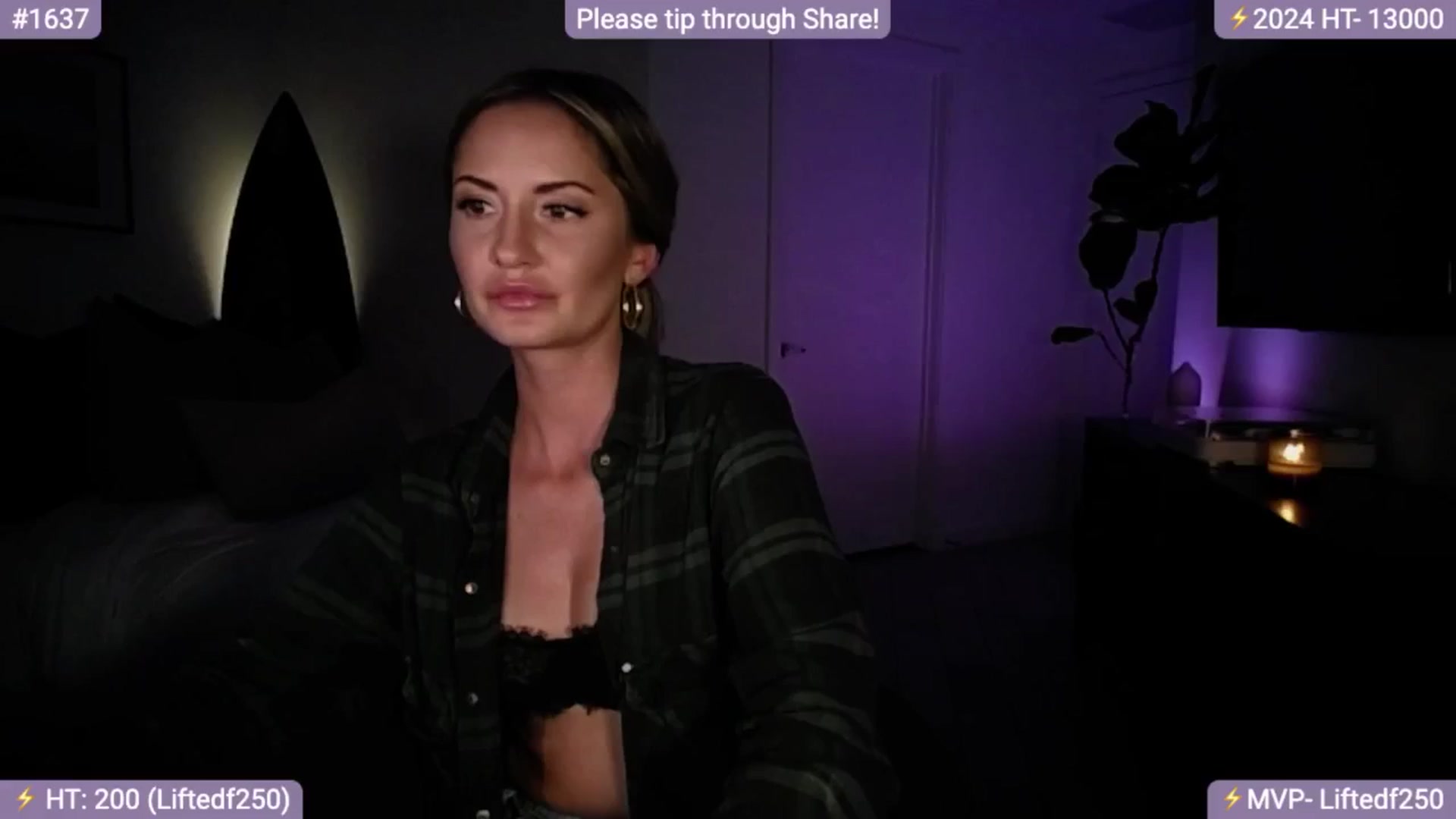 Gallery image thumbnail from AlanaWylde's myfreecams stream on, 05/08/2024, 04:30 image 4 of 20