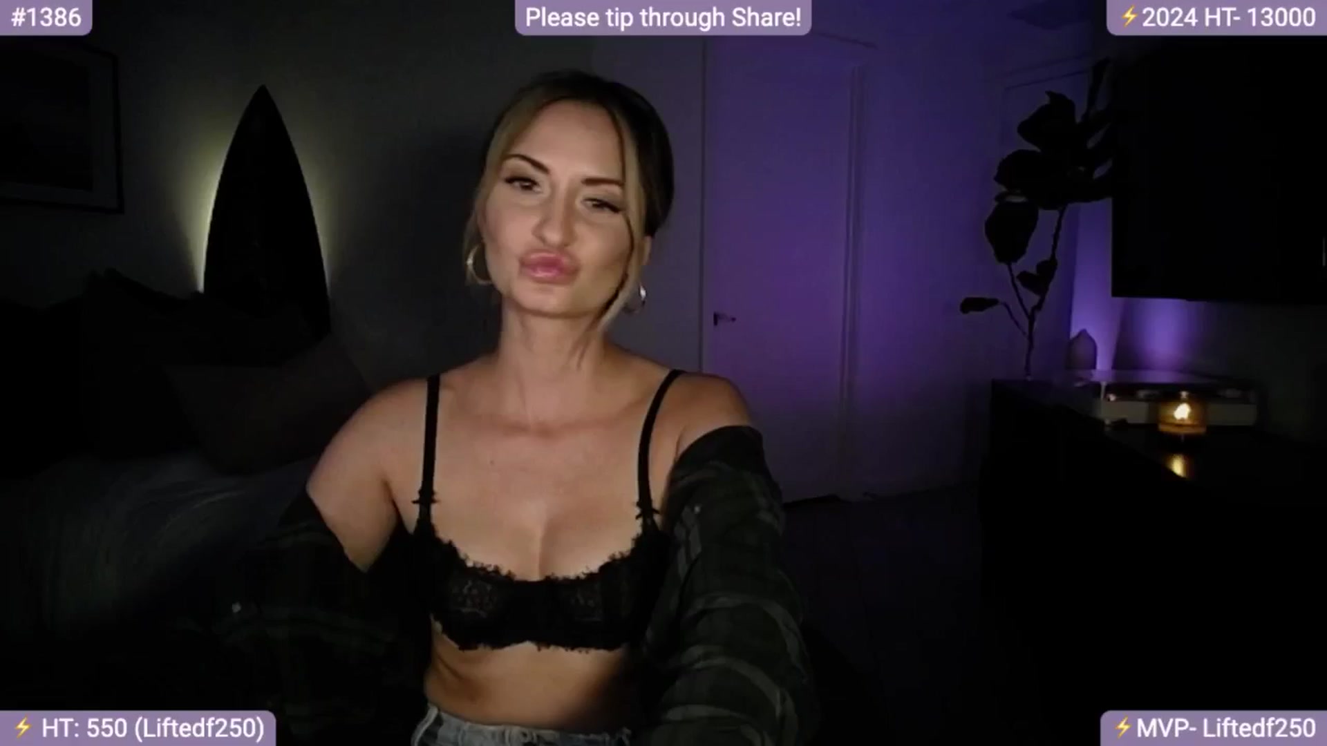 Gallery image thumbnail from AlanaWylde's myfreecams stream on, 05/08/2024, 04:30 image 20 of 20