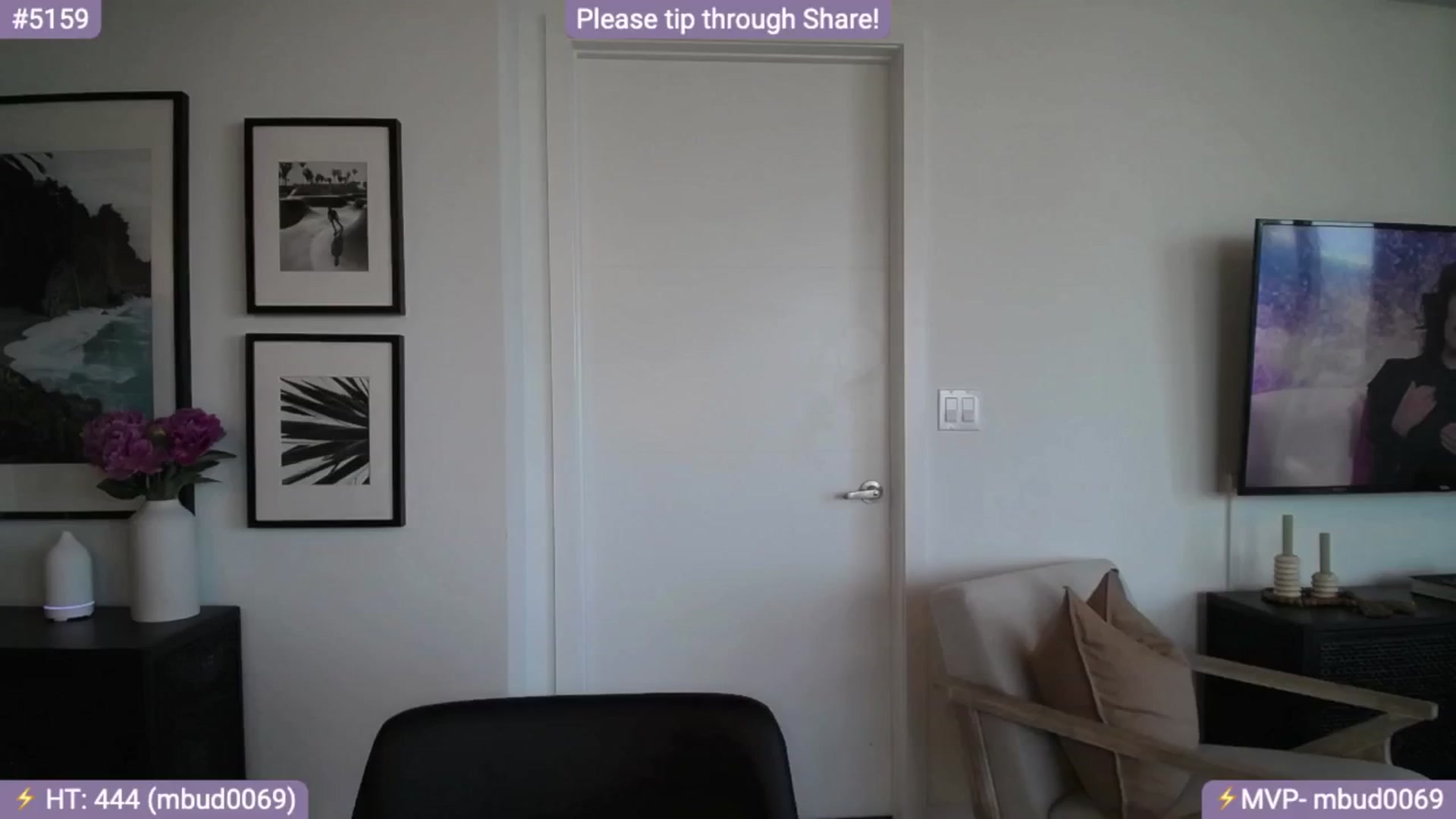 Gallery image thumbnail from AlanaWylde's myfreecams stream on, 06/05/2024, 21:16 image 13 of 20