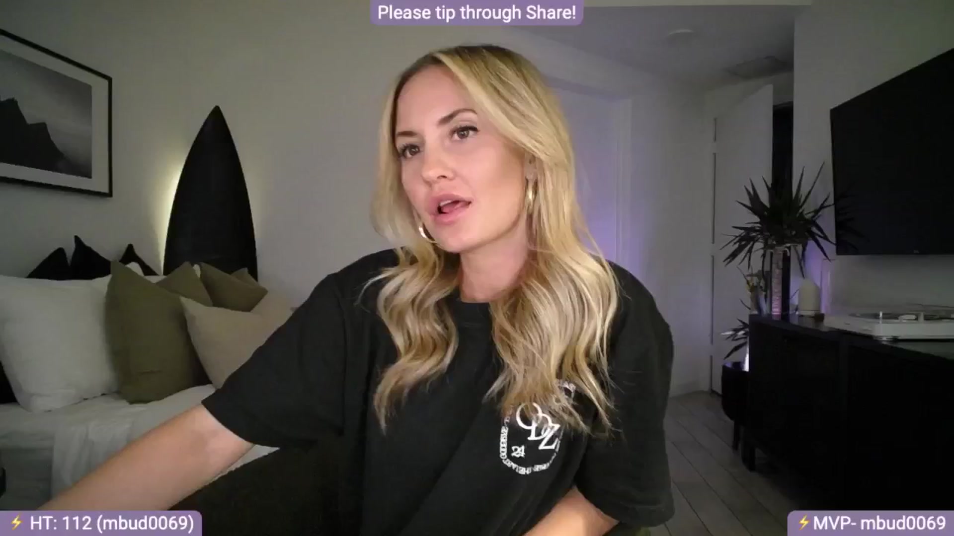Gallery image thumbnail from AlanaWylde's myfreecams stream on, 06/28/2024, 24:34 image 19 of 20
