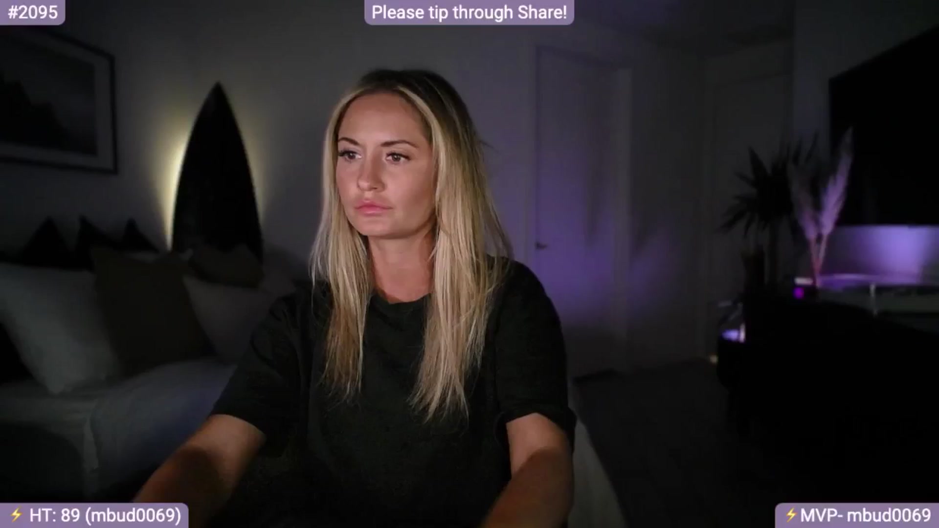 Gallery image thumbnail from AlanaWylde's myfreecams stream on, 07/02/2024, 03:35 image 9 of 20