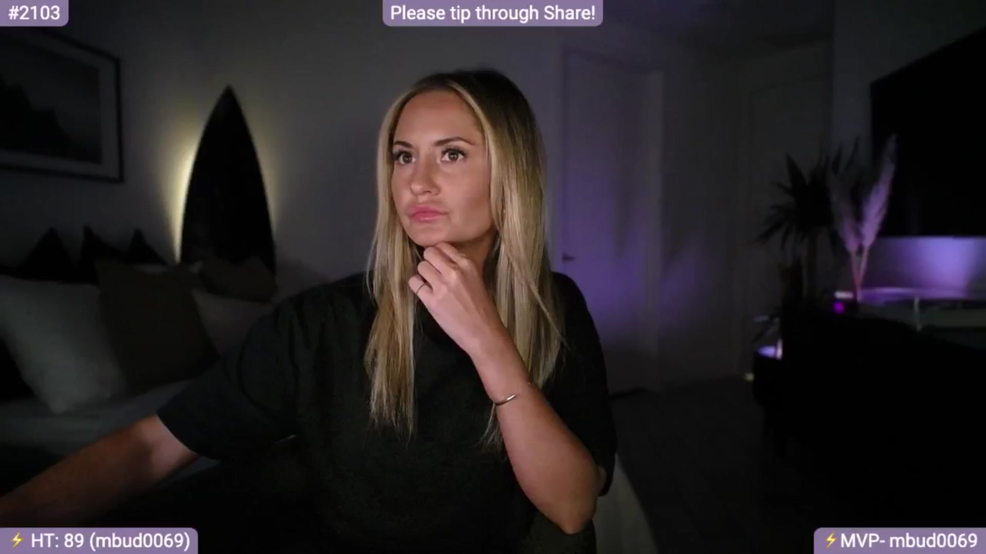 Gallery image thumbnail from AlanaWylde's myfreecams stream on, 07/02/2024, 03:35 image 10 of 20