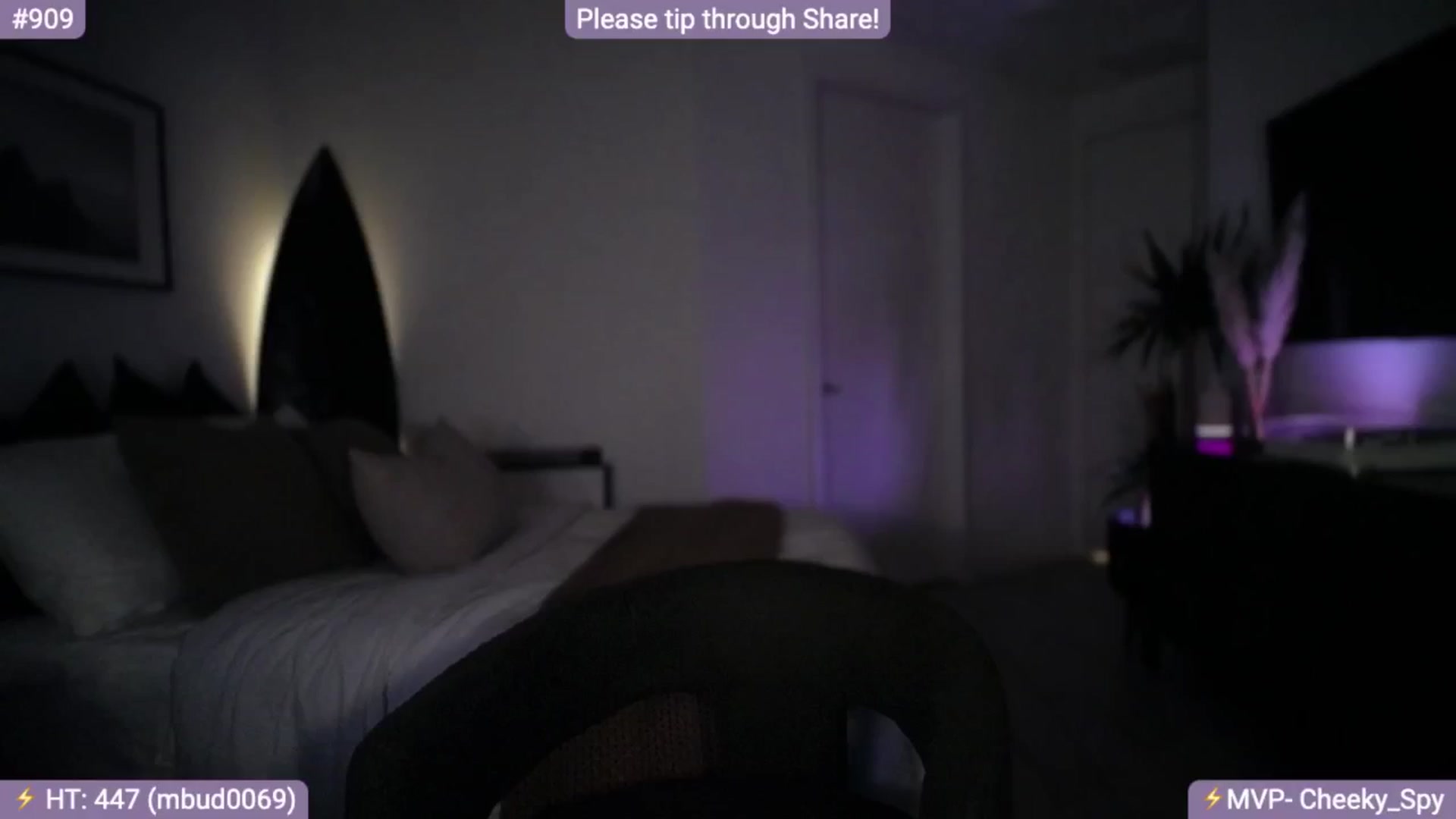 Gallery image thumbnail from AlanaWylde's myfreecams stream on, 07/03/2024, 04:39 image 2 of 20