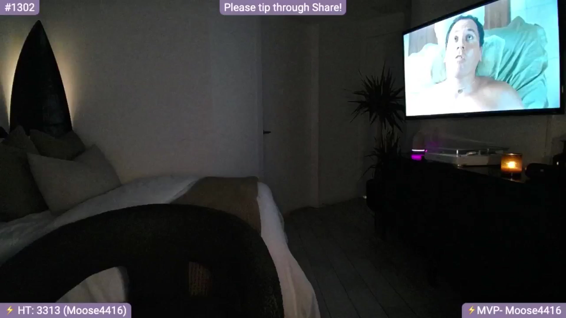 Gallery image thumbnail from AlanaWylde's myfreecams stream on, 07/21/2024, 06:03 image 12 of 20