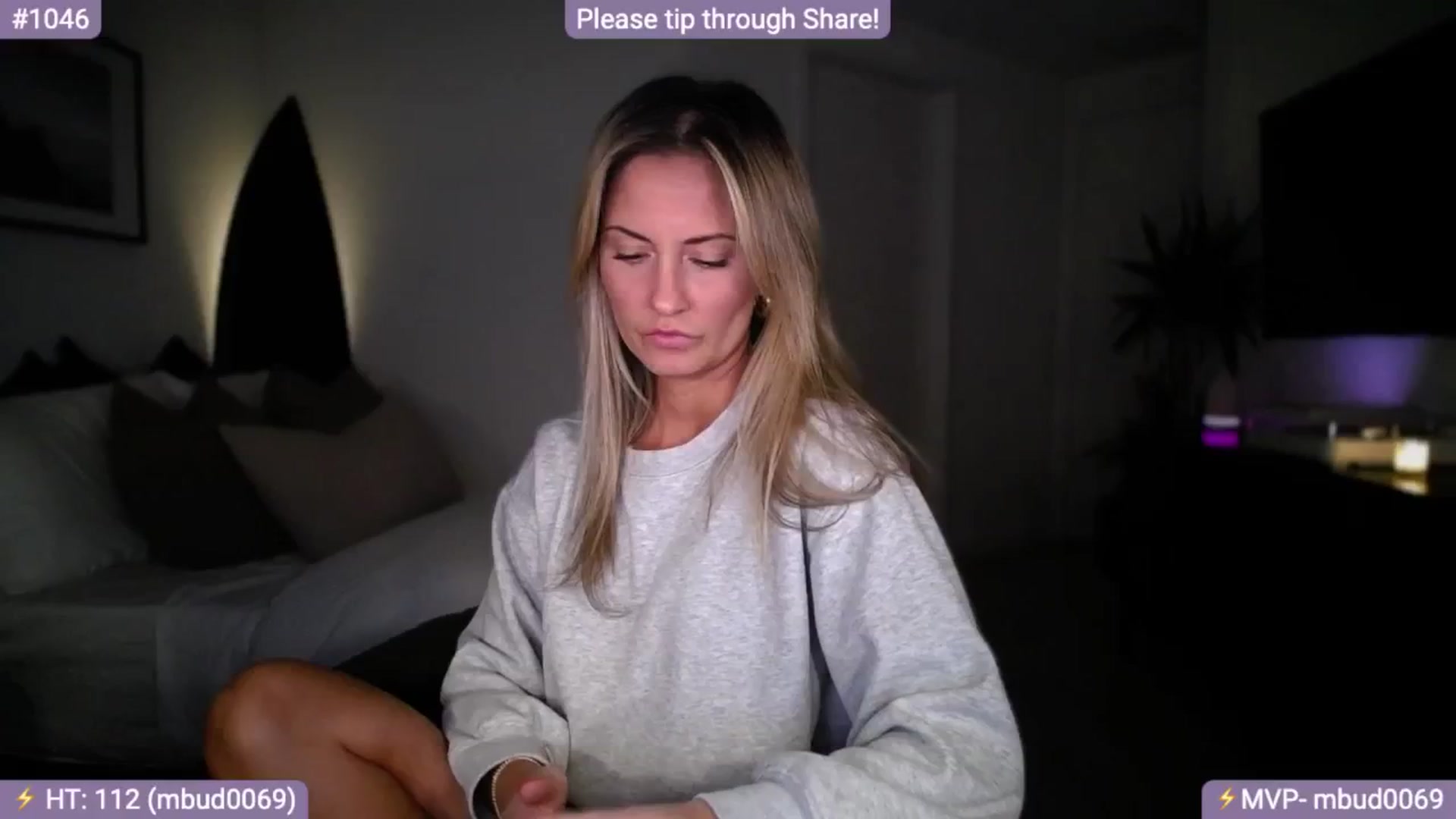 Gallery image thumbnail from AlanaWylde's myfreecams stream on, 08/28/2024, 03:13 image 7 of 20