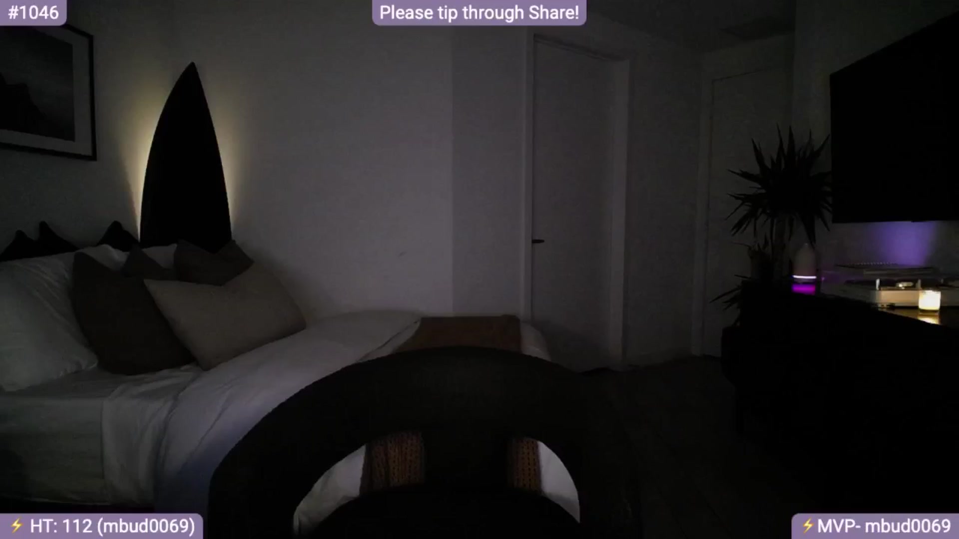 Gallery image thumbnail from AlanaWylde's myfreecams stream on, 08/28/2024, 03:13 image 10 of 20