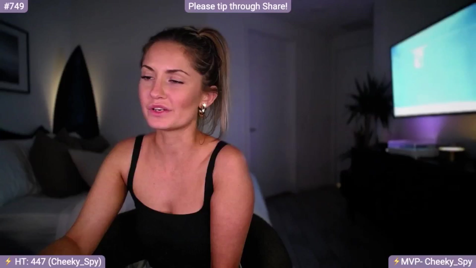 Gallery image thumbnail from AlanaWylde's myfreecams stream on, 09/02/2024, 06:21 image 10 of 20