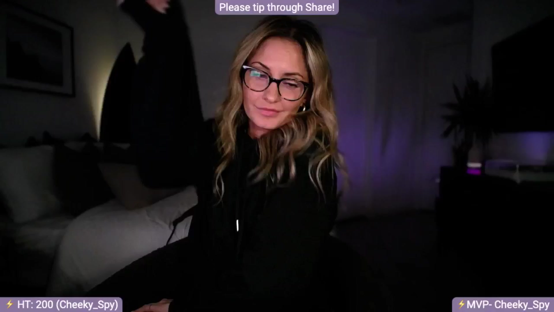 Gallery image thumbnail from AlanaWylde's myfreecams stream on, 09/07/2024, 08:08 image 2 of 20