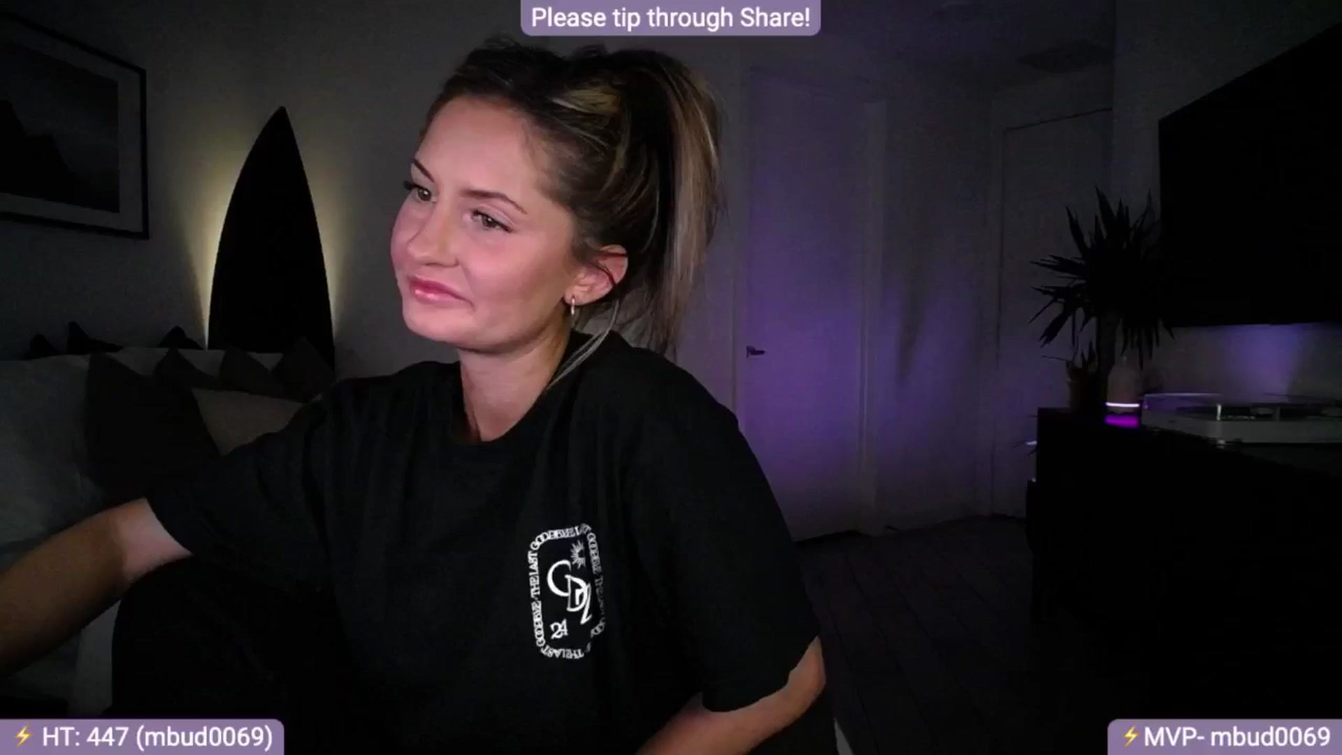 Gallery image thumbnail from AlanaWylde's myfreecams stream on, 09/09/2024, 05:10 image 1 of 20