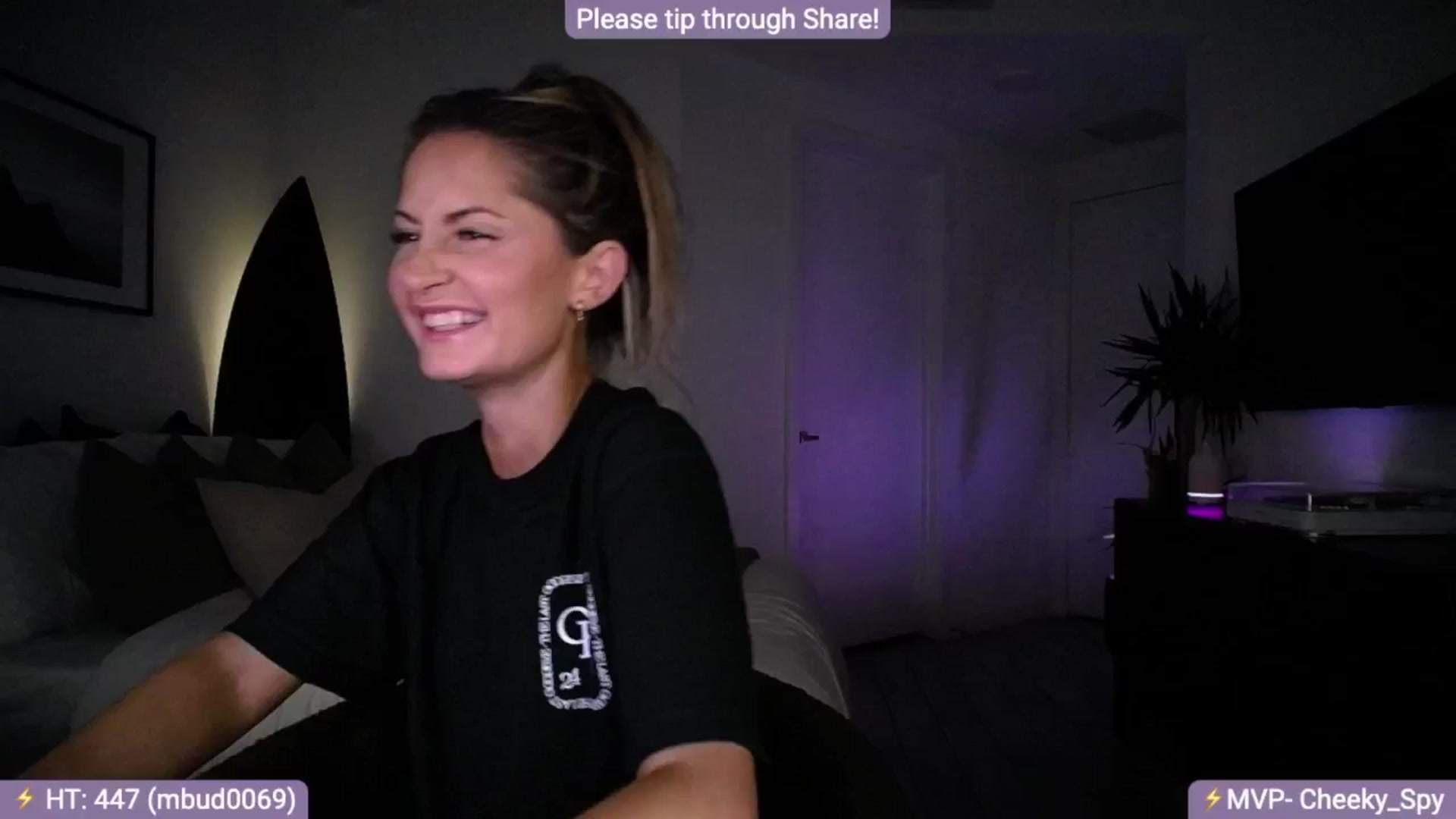 Gallery image thumbnail from AlanaWylde's myfreecams stream on, 09/09/2024, 05:10 image 12 of 20