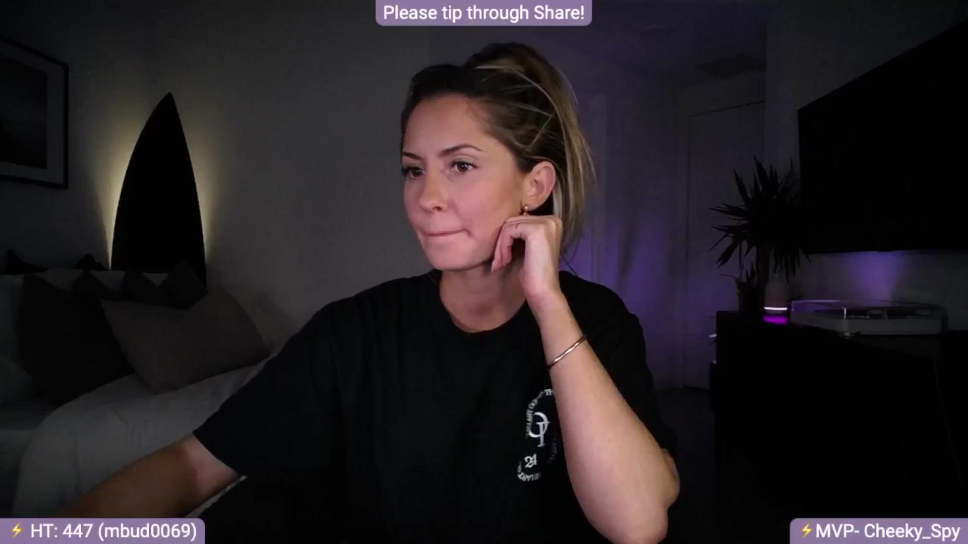 Gallery image thumbnail from AlanaWylde's myfreecams stream on, 09/09/2024, 05:51 image 6 of 20