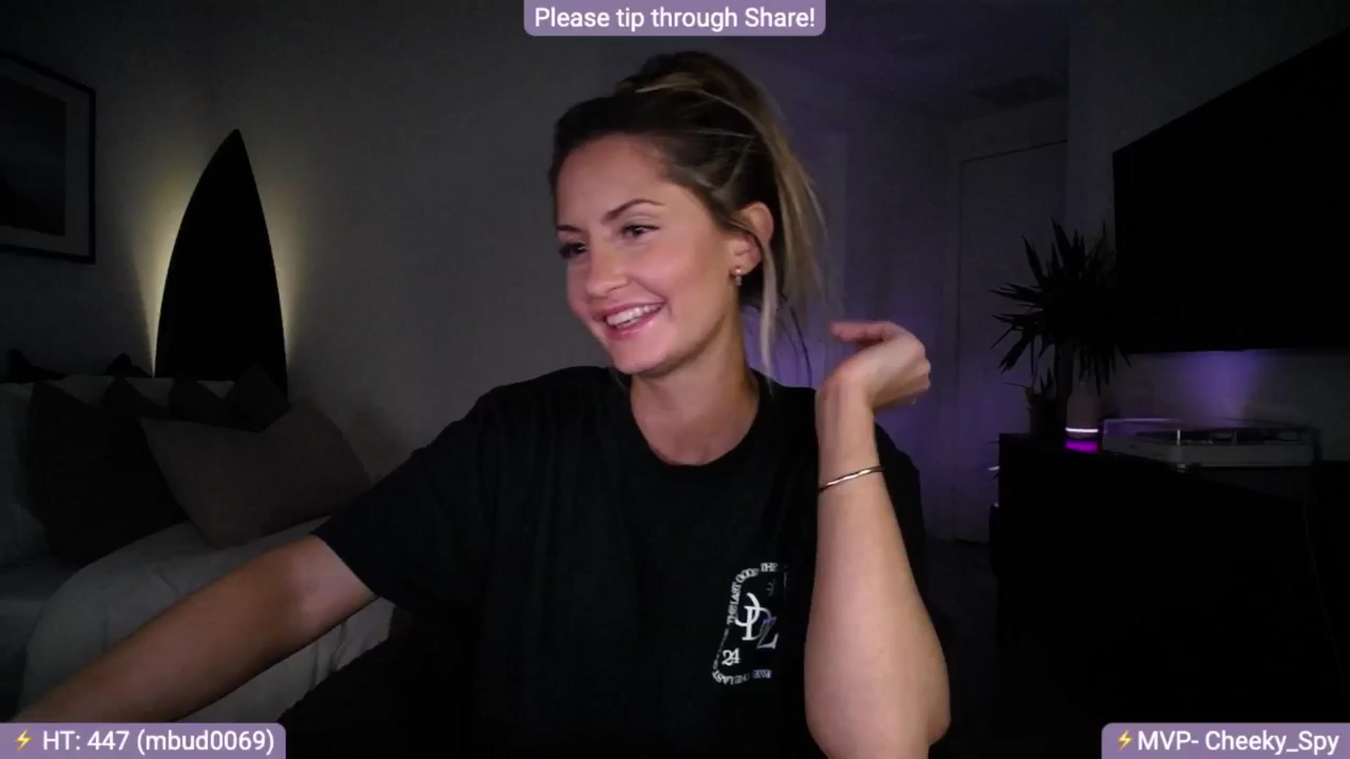 Gallery image thumbnail from AlanaWylde's myfreecams stream on, 09/09/2024, 05:51 image 3 of 20