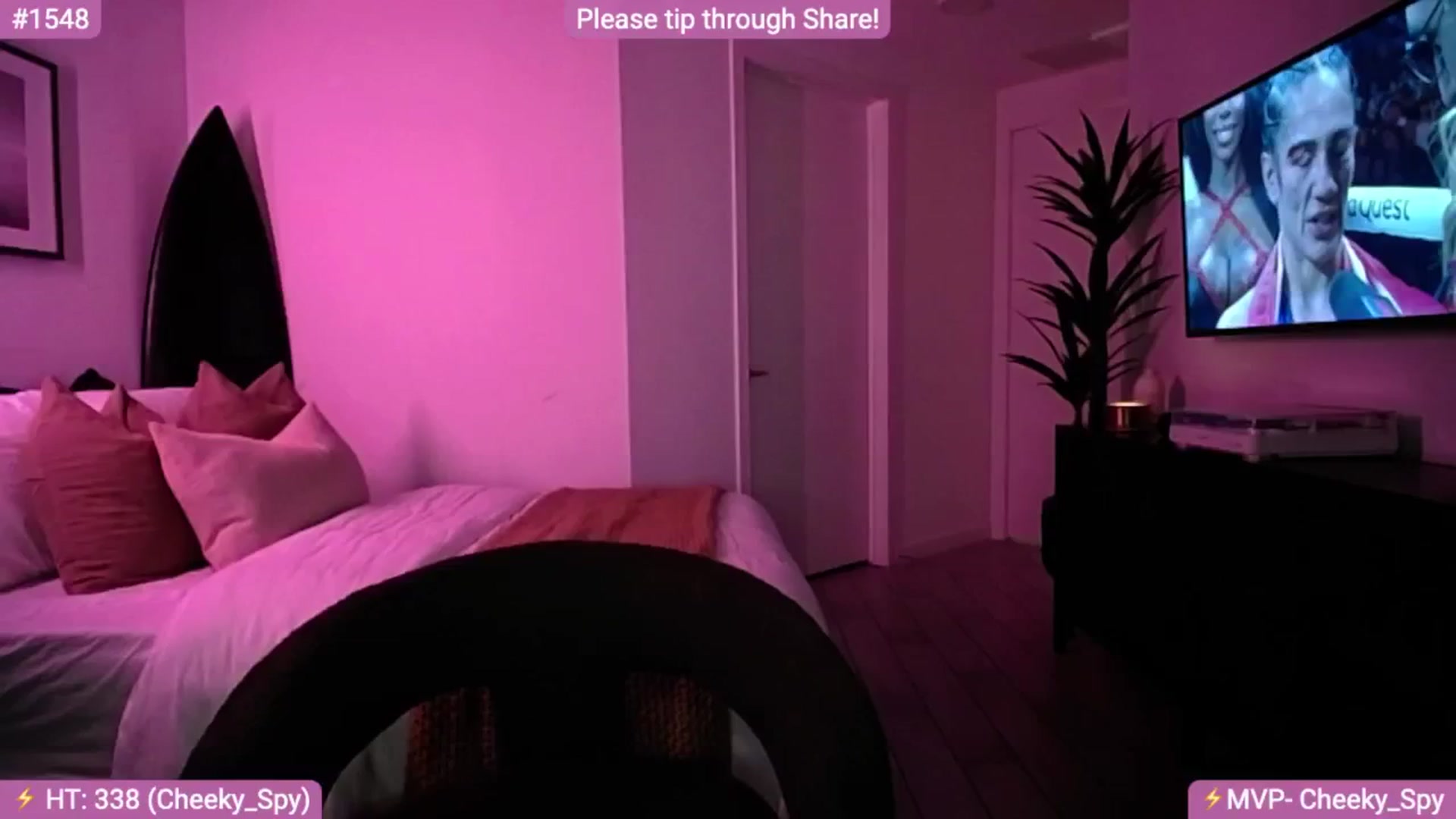 Gallery image thumbnail from AlanaWylde's myfreecams stream on, 11/16/2024, 06:53 image 6 of 20