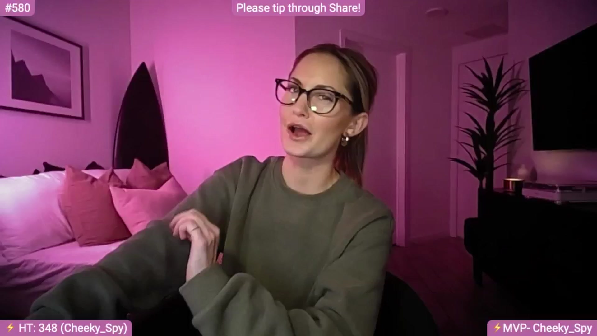 Gallery image thumbnail from AlanaWylde's myfreecams stream on, 11/22/2024, 06:28 image 14 of 20