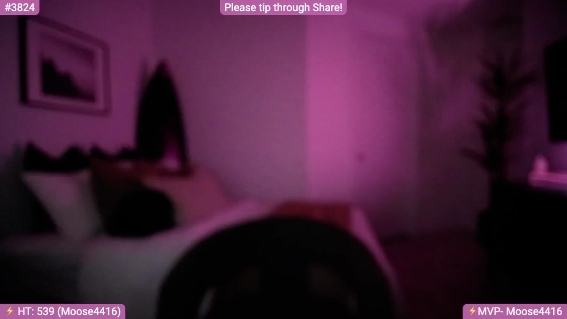 Gallery image thumbnail from AlanaWylde's myfreecams stream on, 12/21/2024, 06:00 image 11 of 20