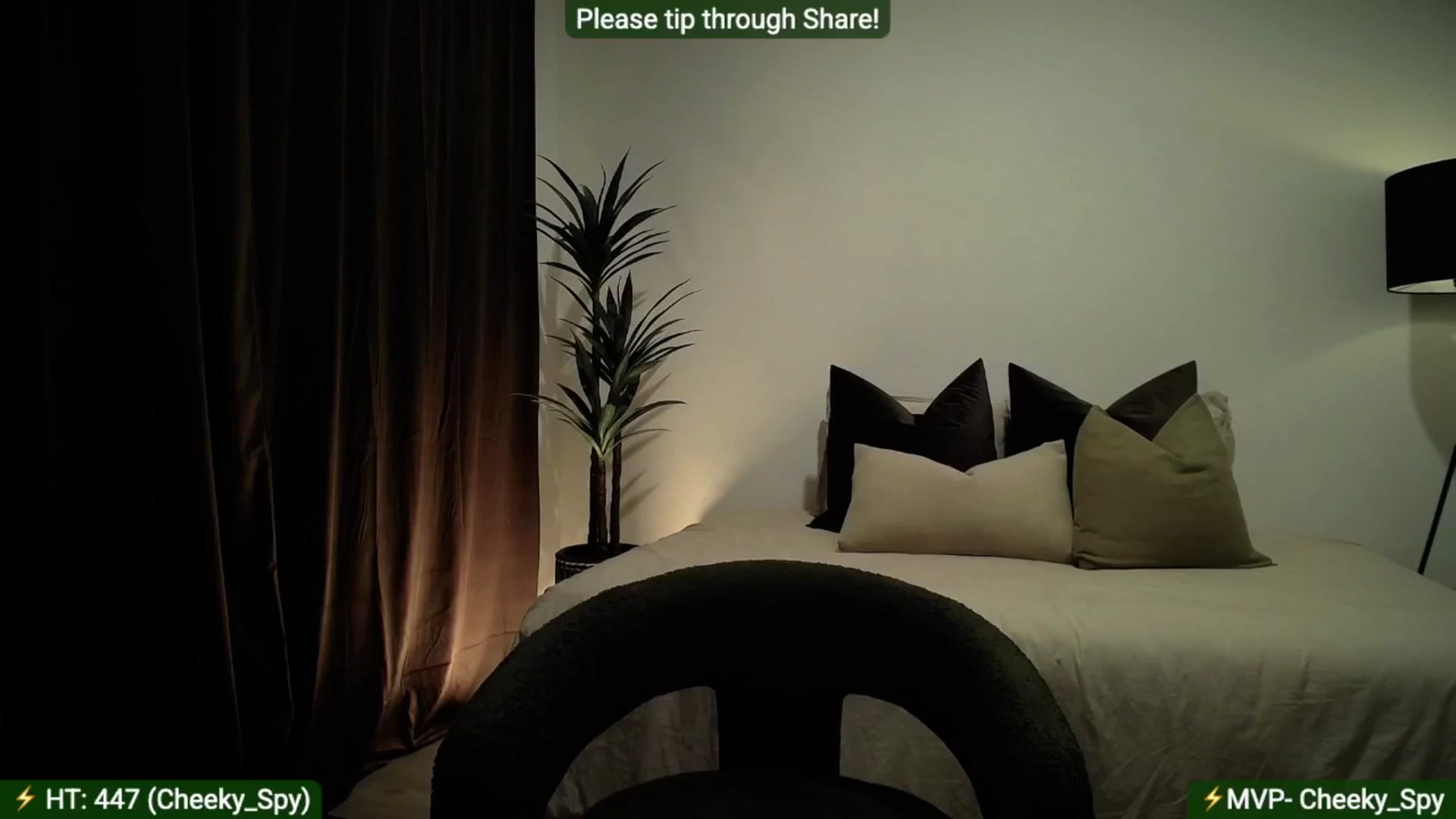 Gallery image thumbnail from AlanaWylde's myfreecams stream on, 07/12/2025, 06:23 image 6 of 20