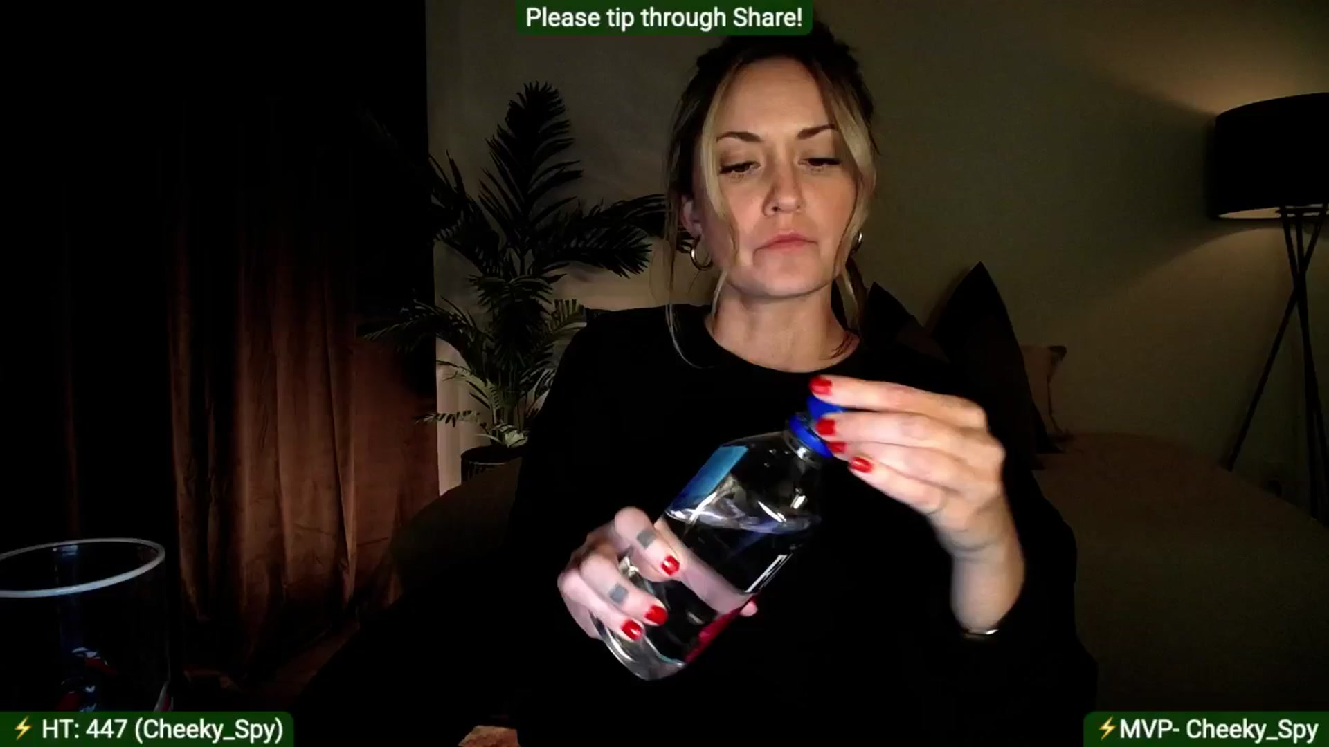 Gallery image thumbnail from AlanaWylde's myfreecams stream on, 07/25/2025, 06:35 image 1 of 20