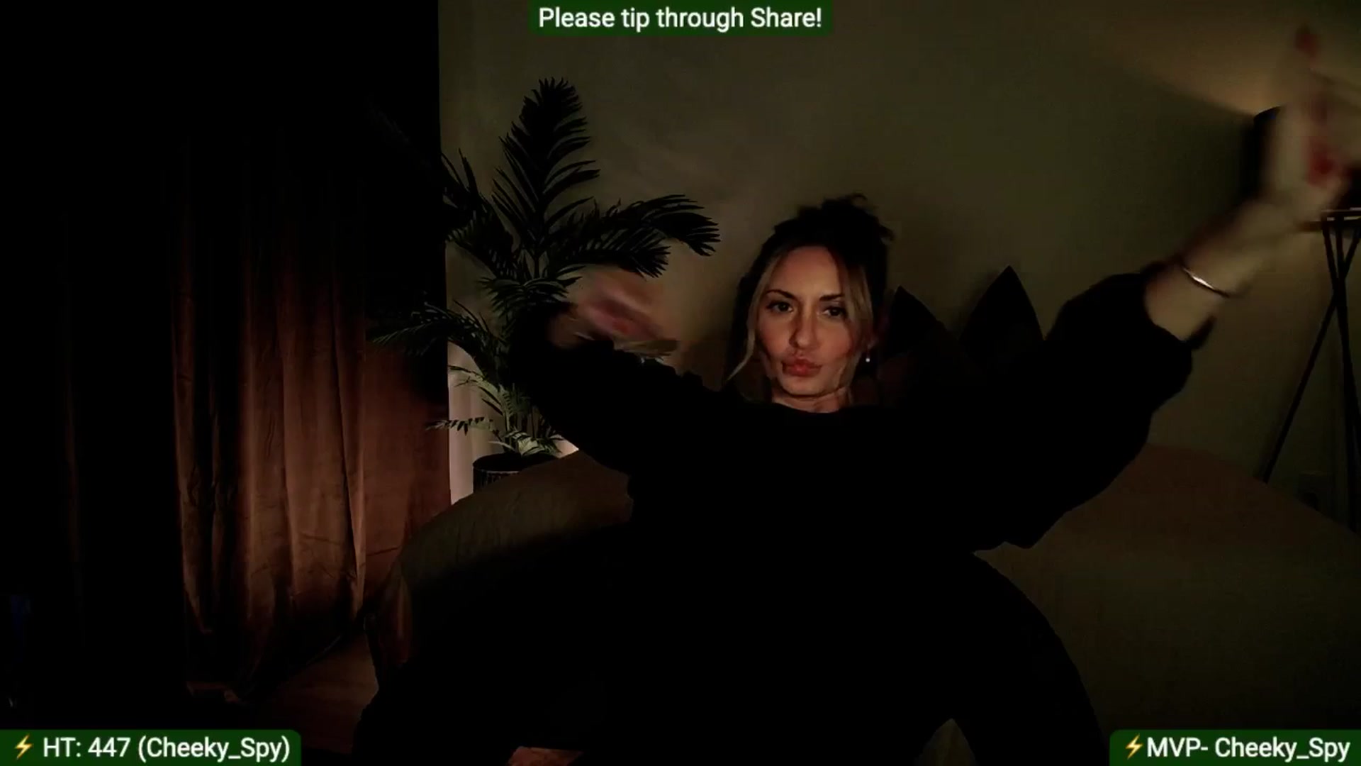 Gallery image thumbnail from AlanaWylde's myfreecams stream on, 07/25/2025, 06:35 image 19 of 20