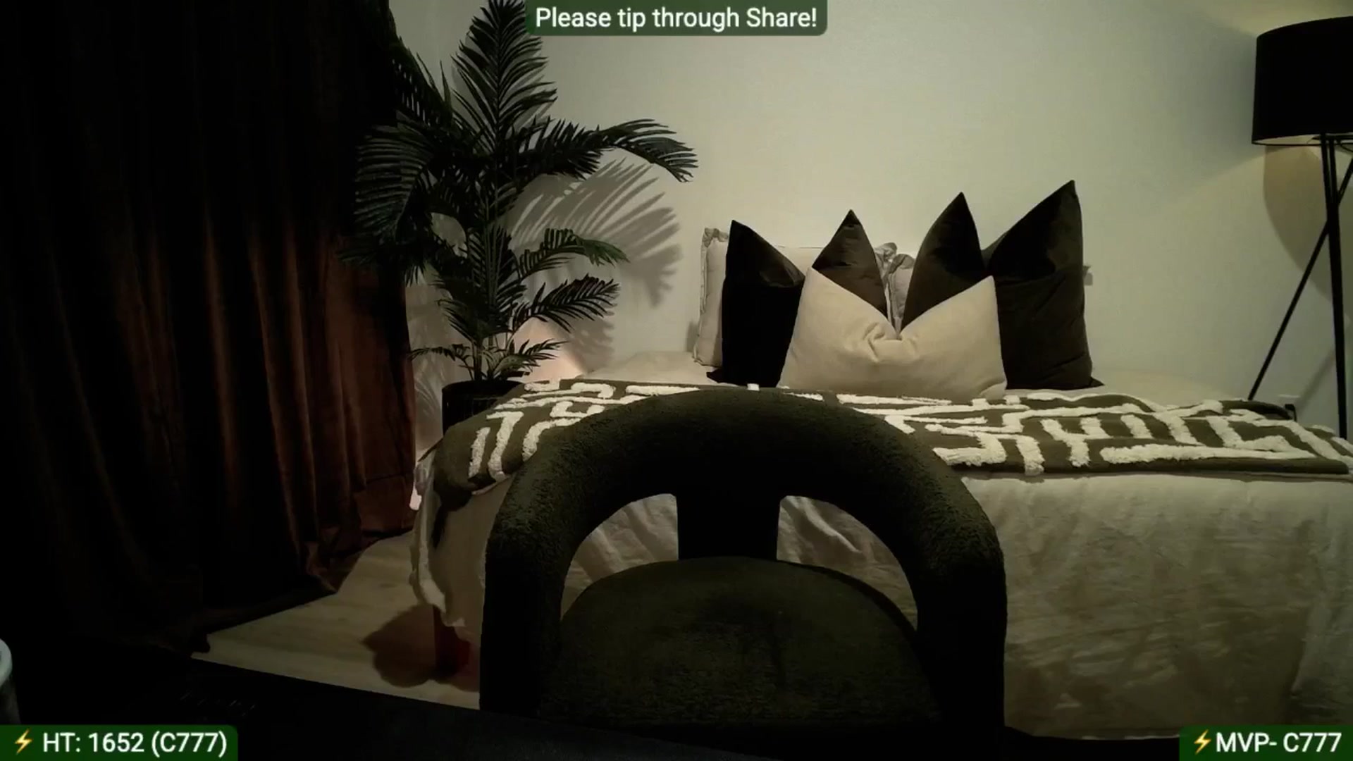 Gallery image thumbnail from AlanaWylde's myfreecams stream on, 09/07/2025, 07:49 image 20 of 20